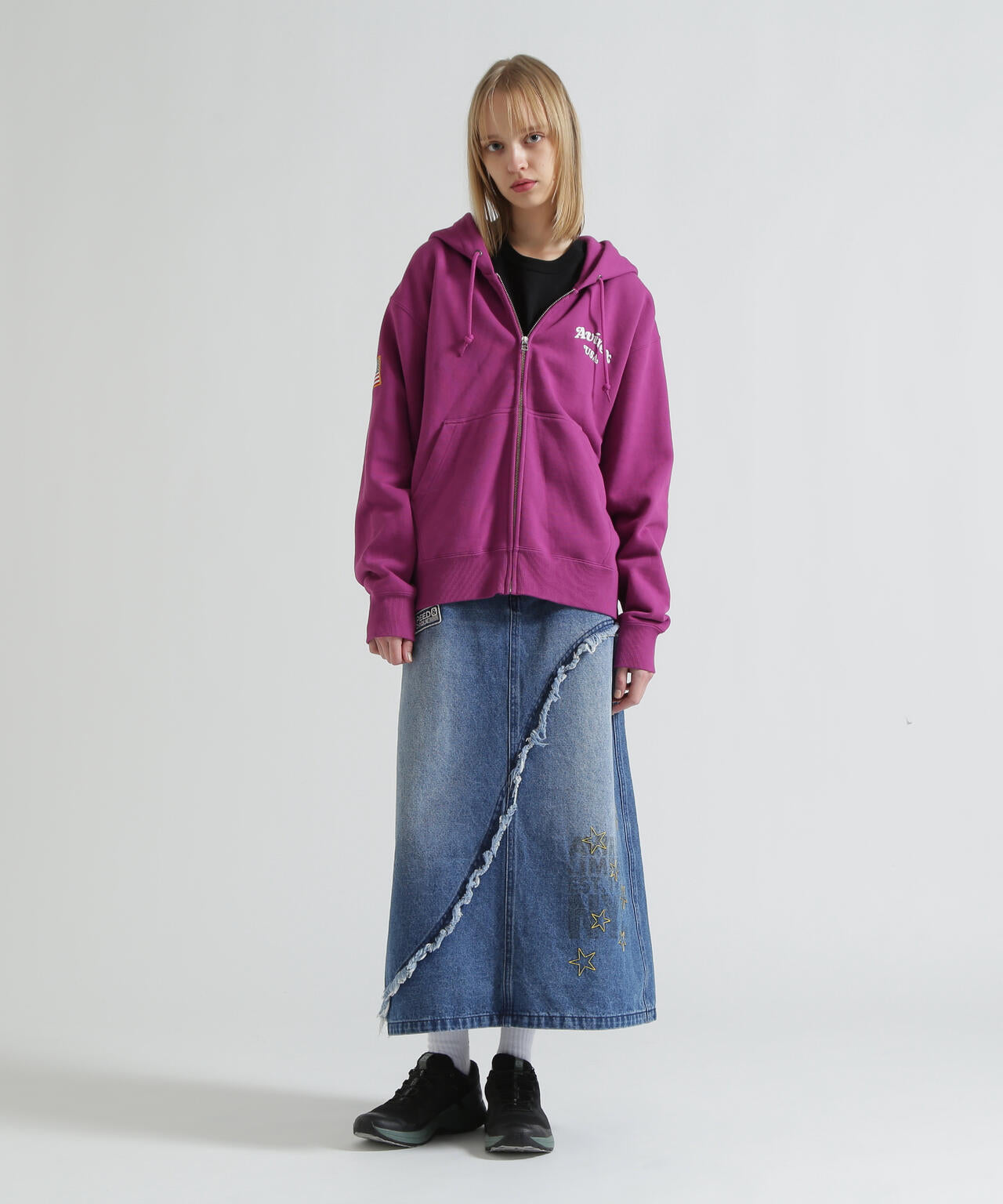 《WOMAN》SAGARA CIRCLE LOGO TOMCAT ZIP PARKA