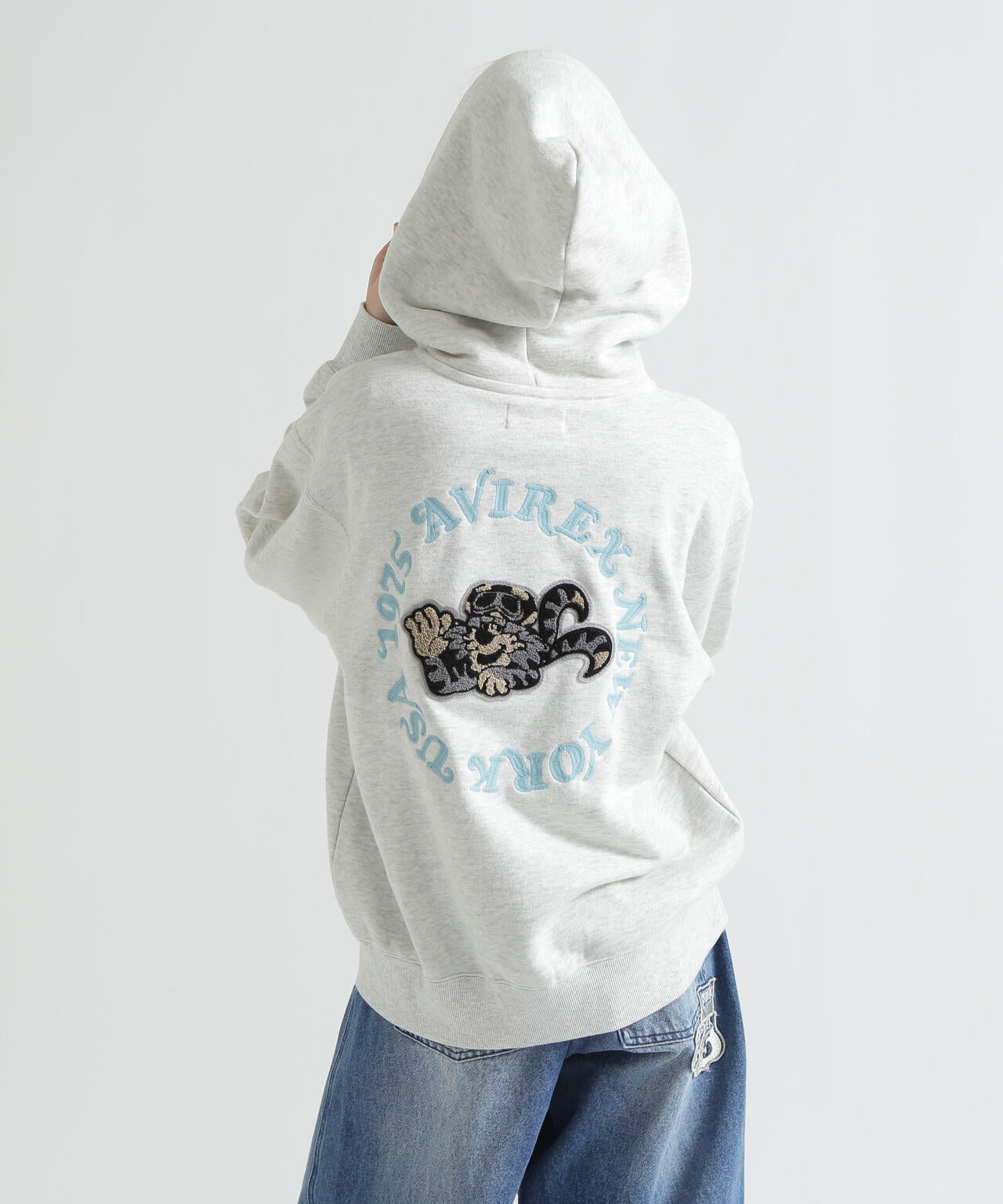 《WOMAN》SAGARA CIRCLE LOGO TOMCAT ZIP PARKA