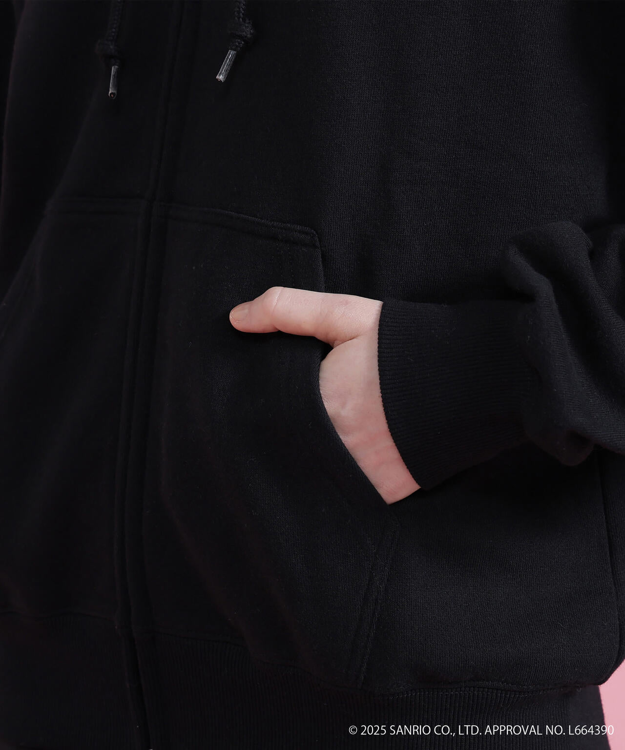 《AVIREX×HELLO KITTY》HOODIE