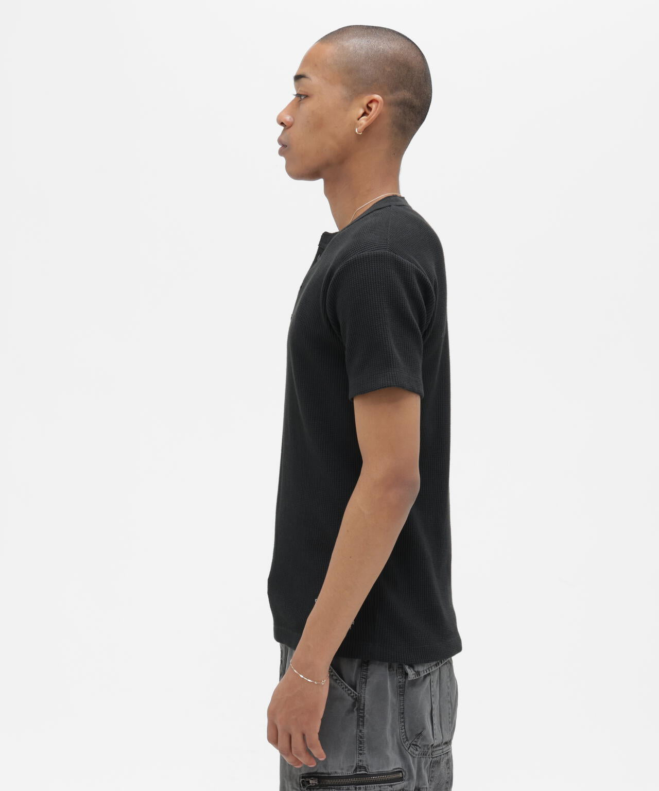 MINI WAFFLE HENRY NECK T-SHIRT ”STENCIL”