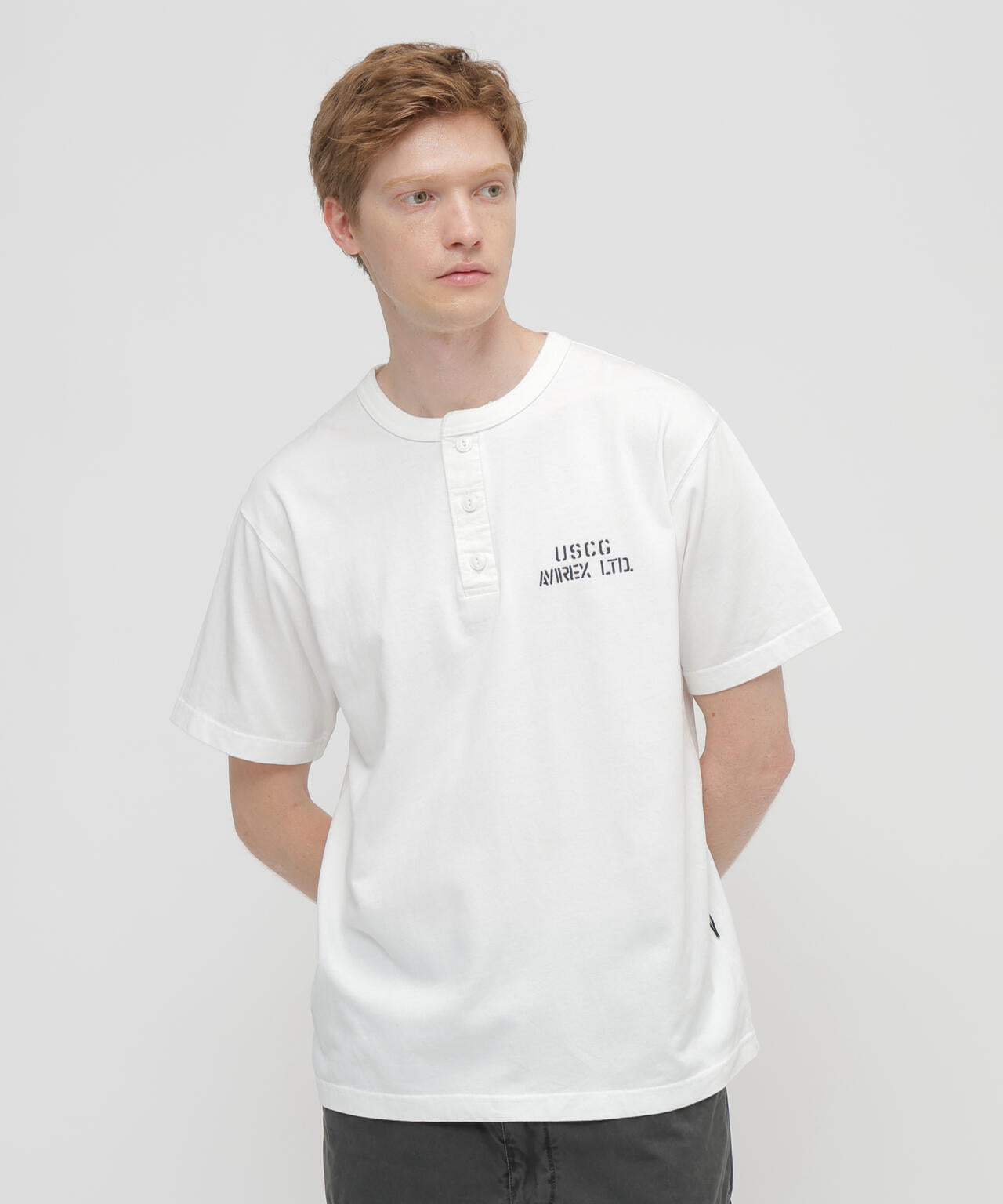 FADED MIL. HENLEY NECK T-SHIRT