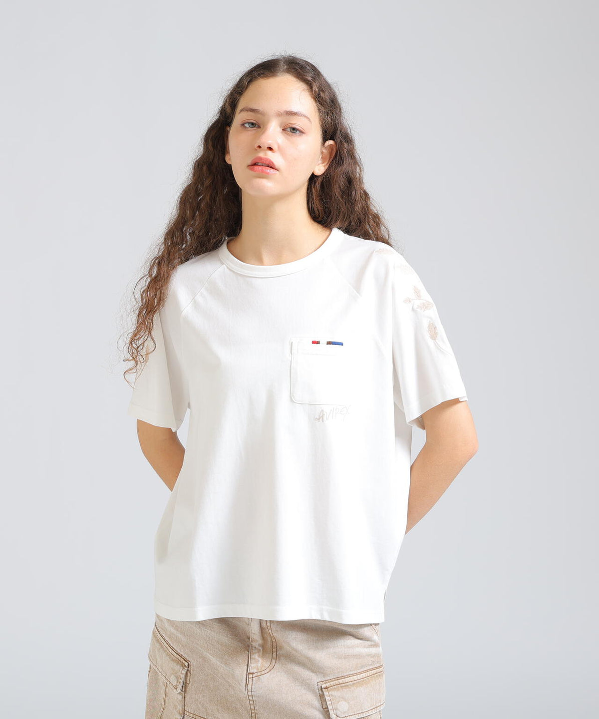 《直営店限定》HAND STITCHED STYLE T-SHIRT