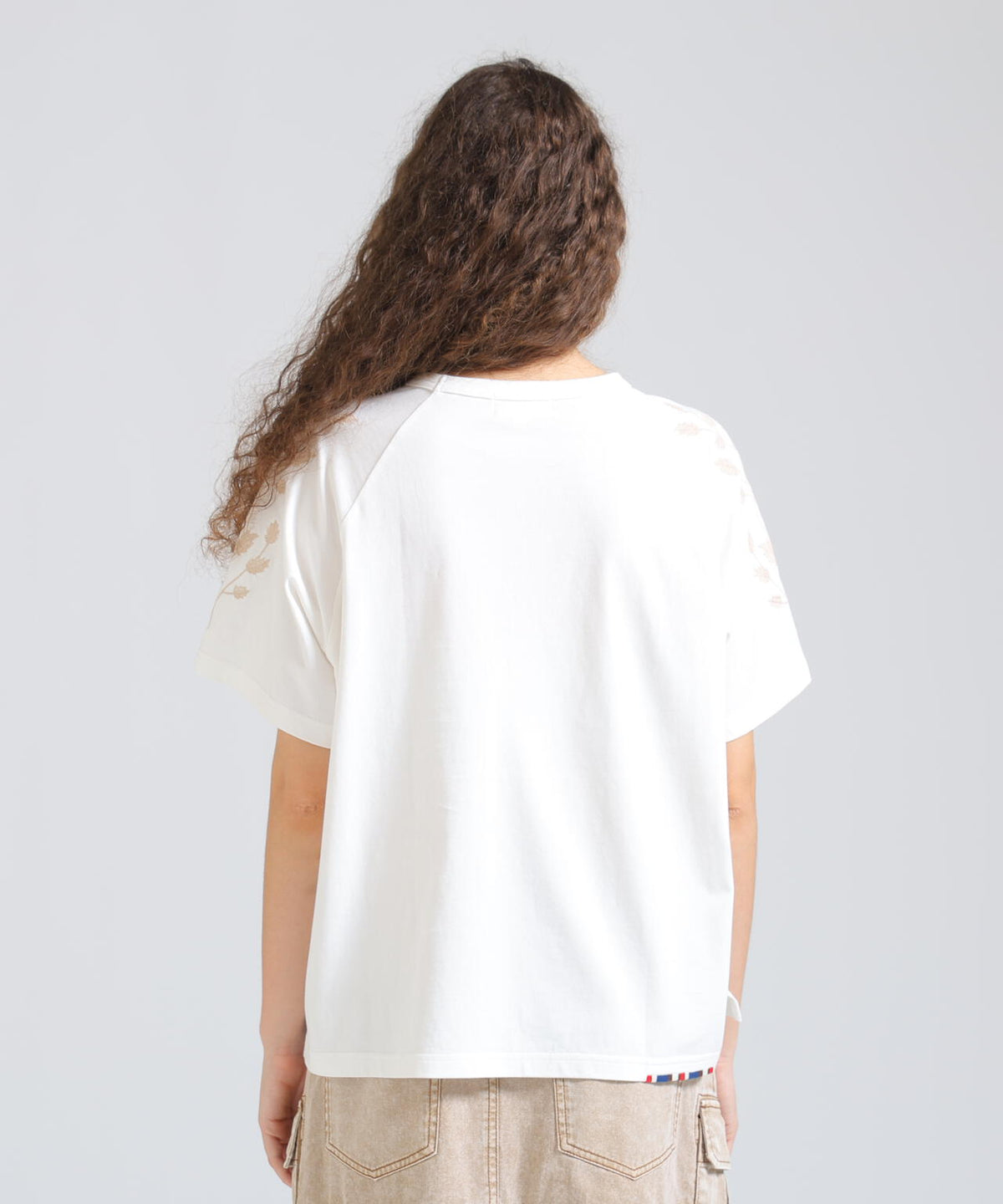 《直営店限定》HAND STITCHED STYLE T-SHIRT