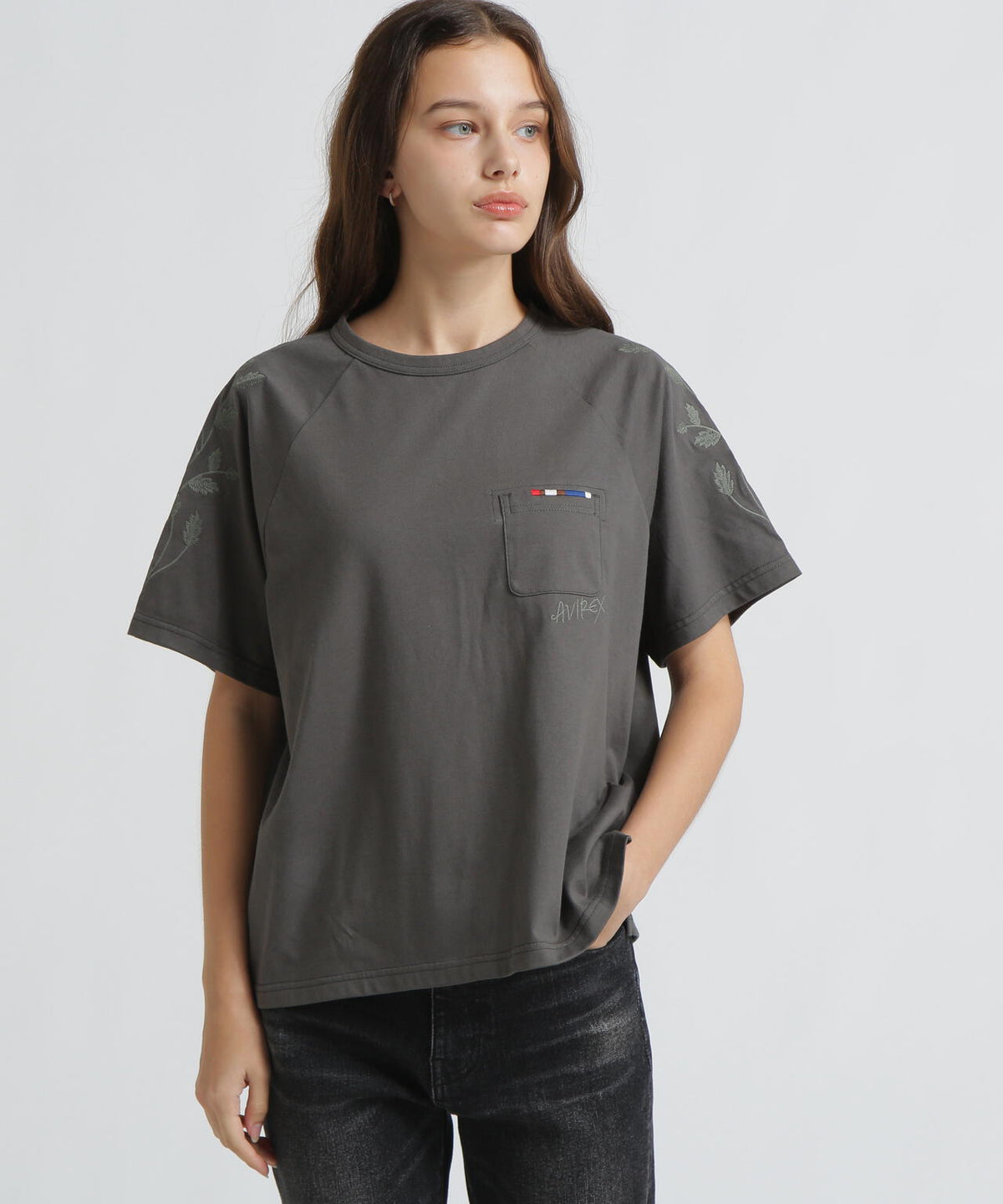 《直営店限定》HAND STITCHED STYLE T-SHIRT