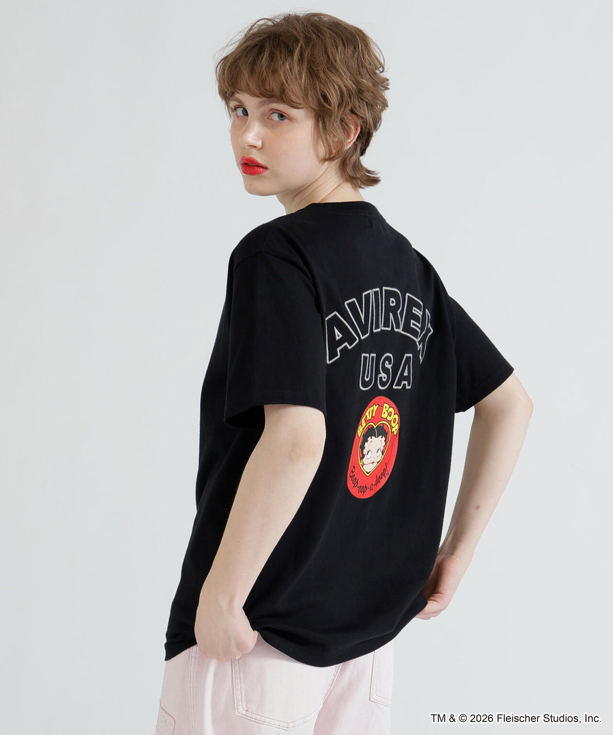《AVIREX × Betty Boop》VARSITY LOGO S/S T-SHIRT