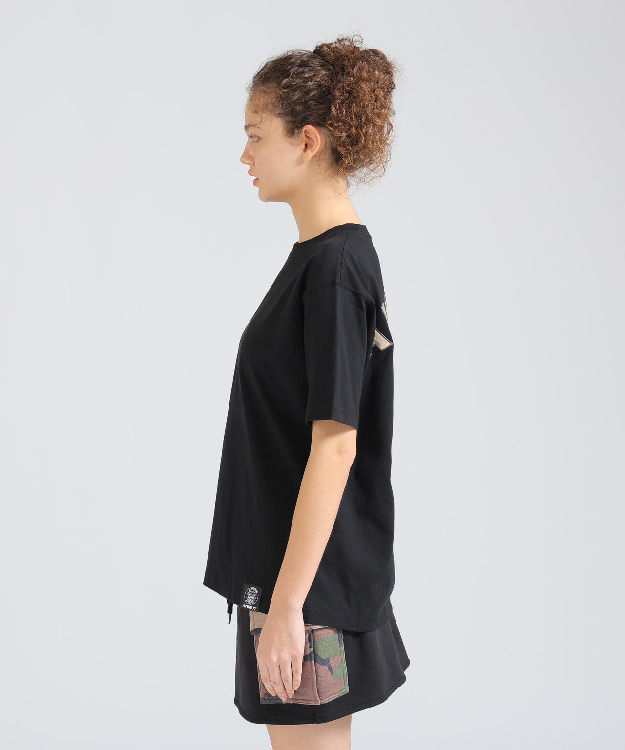 《WOMAN/直営店限定》S/S VARSITY CAMO LOGO T-SHIRT