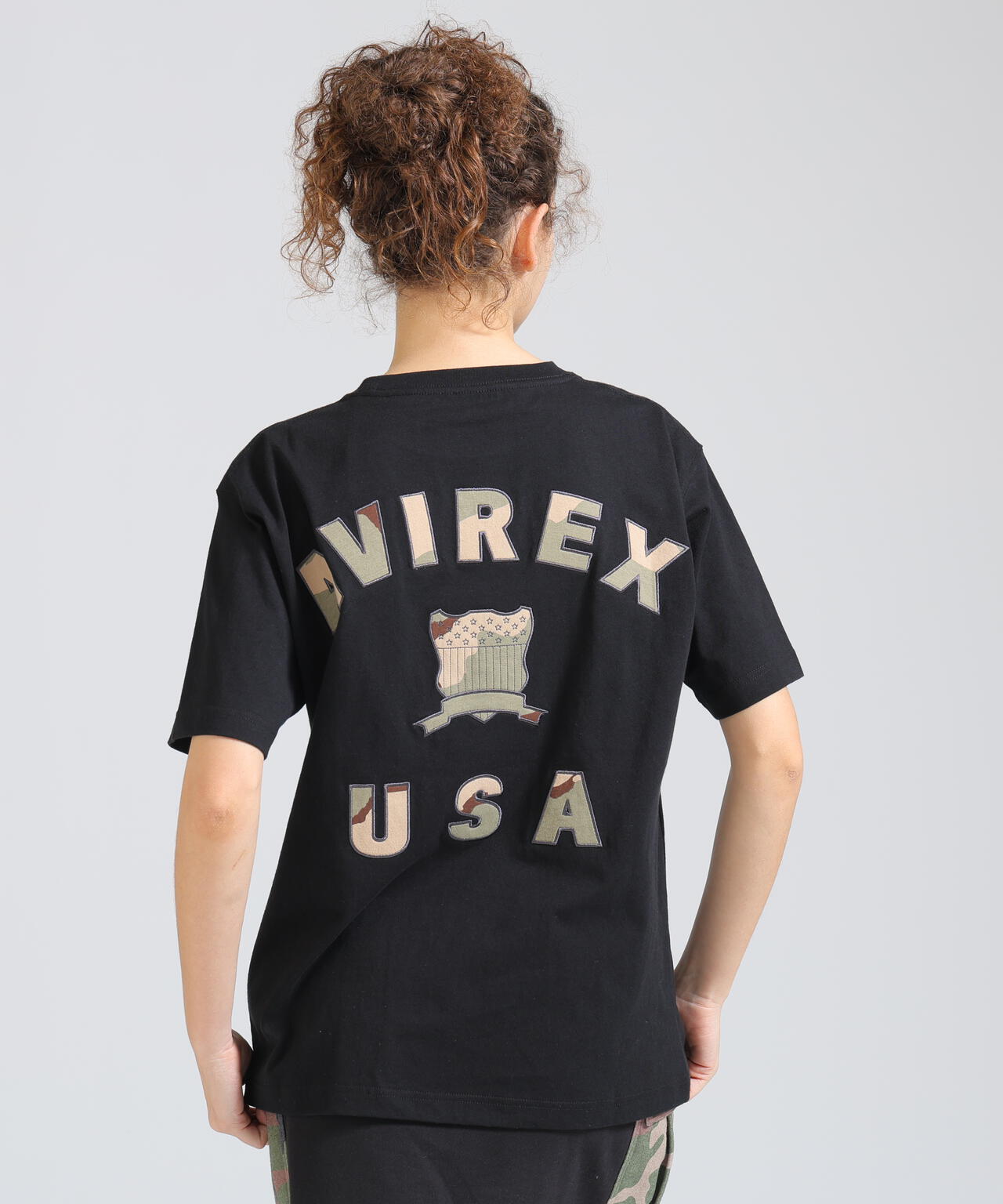《WOMAN/直営店限定》S/S VARSITY CAMO LOGO T-SHIRT