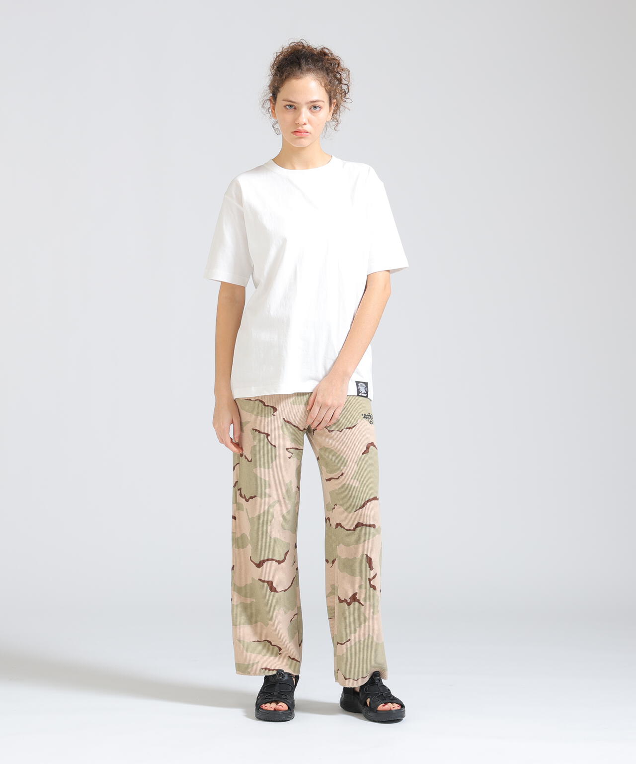 《WOMAN/直営店限定》S/S VARSITY CAMO LOGO T-SHIRT