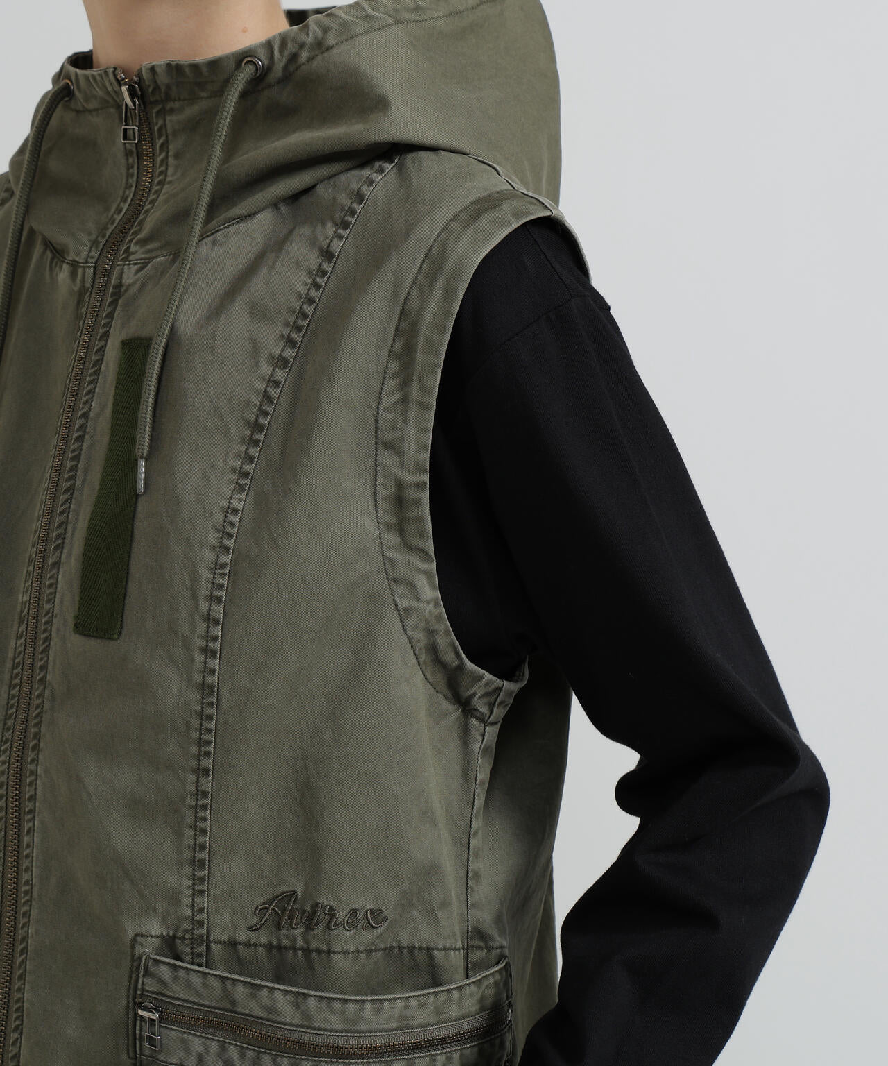 《WOMAN》MILITARY ZIP POCKET DETACHABLE JACKET
