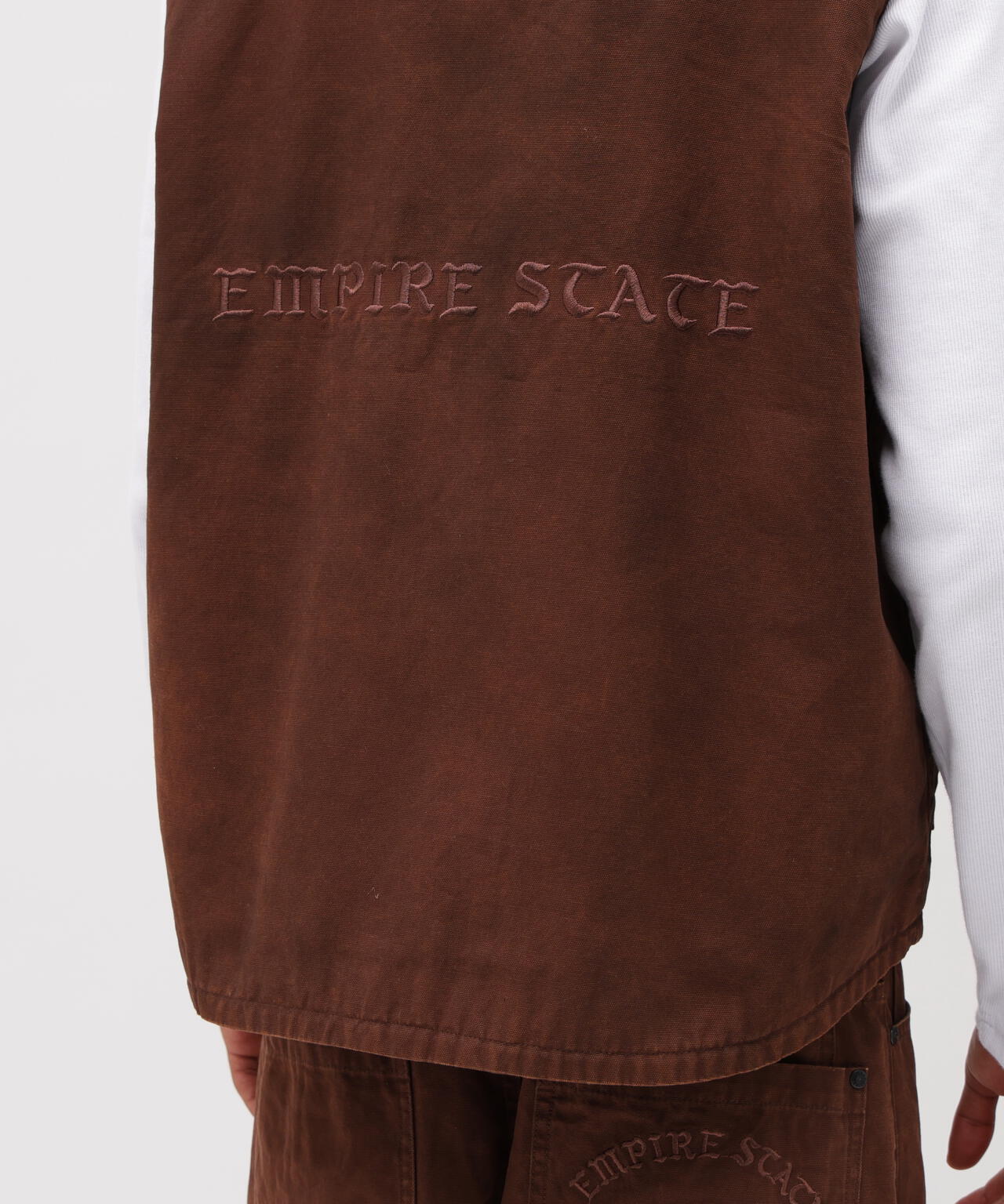 LEATHER PATCH DUCK VEST