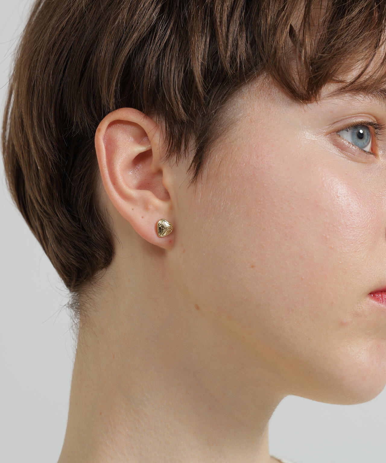 HEART EARRING by J.H.M CO.LTD.