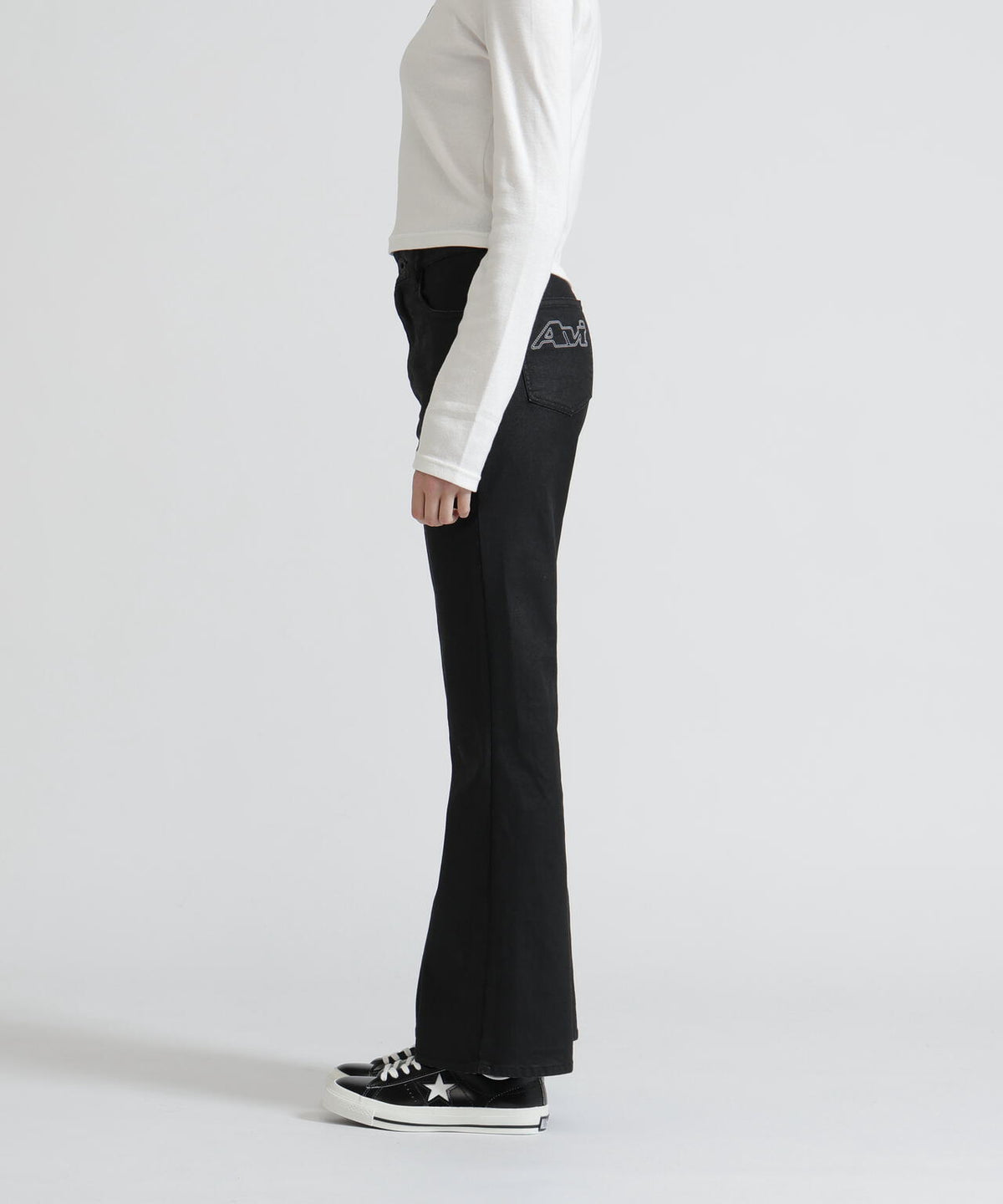 173cm B:80 W:60 H:88