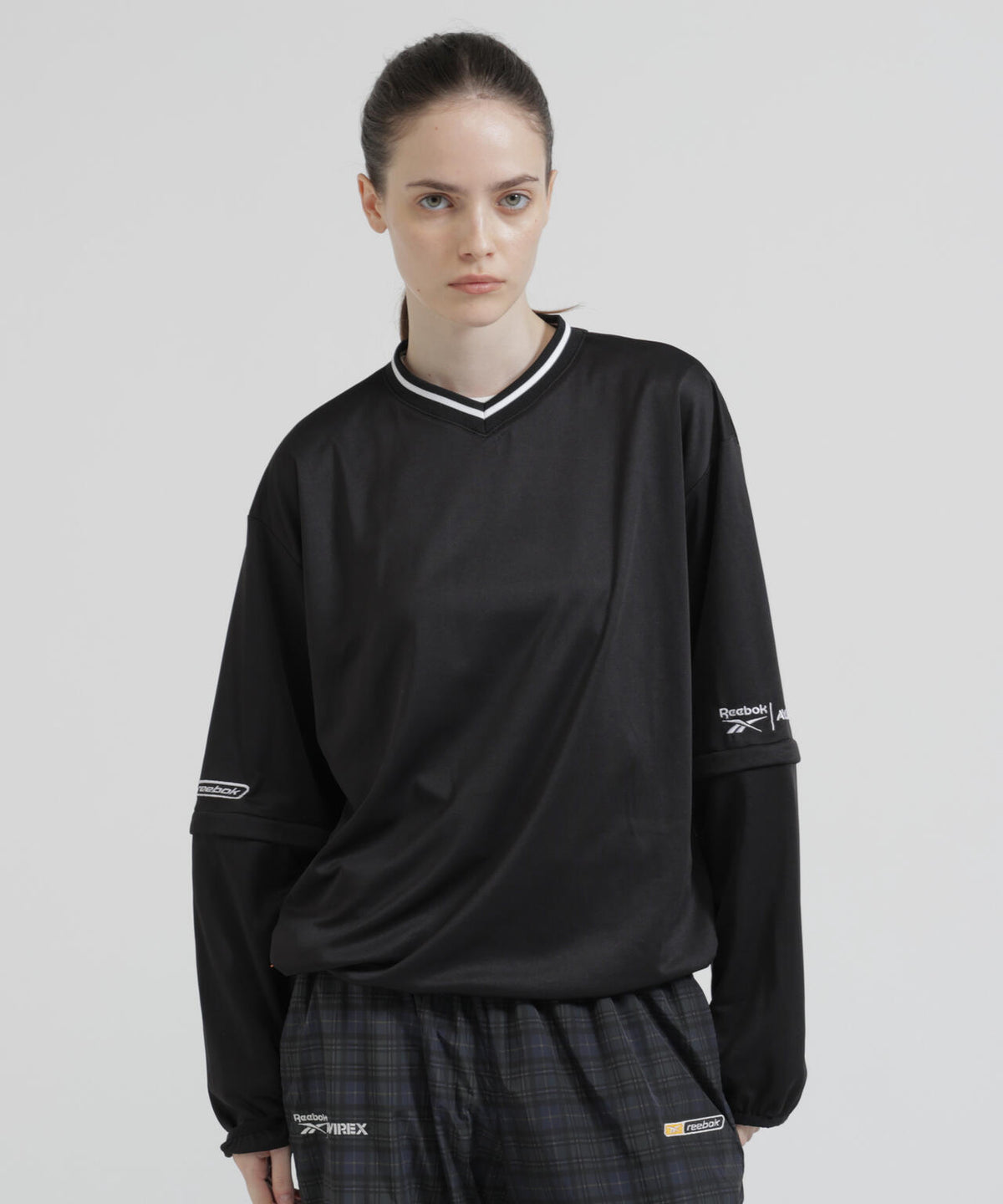 《AVIREX × Reebok》DETACHABLE JERSEY PULLOVER ”MODERN SAGE COLLECTION”