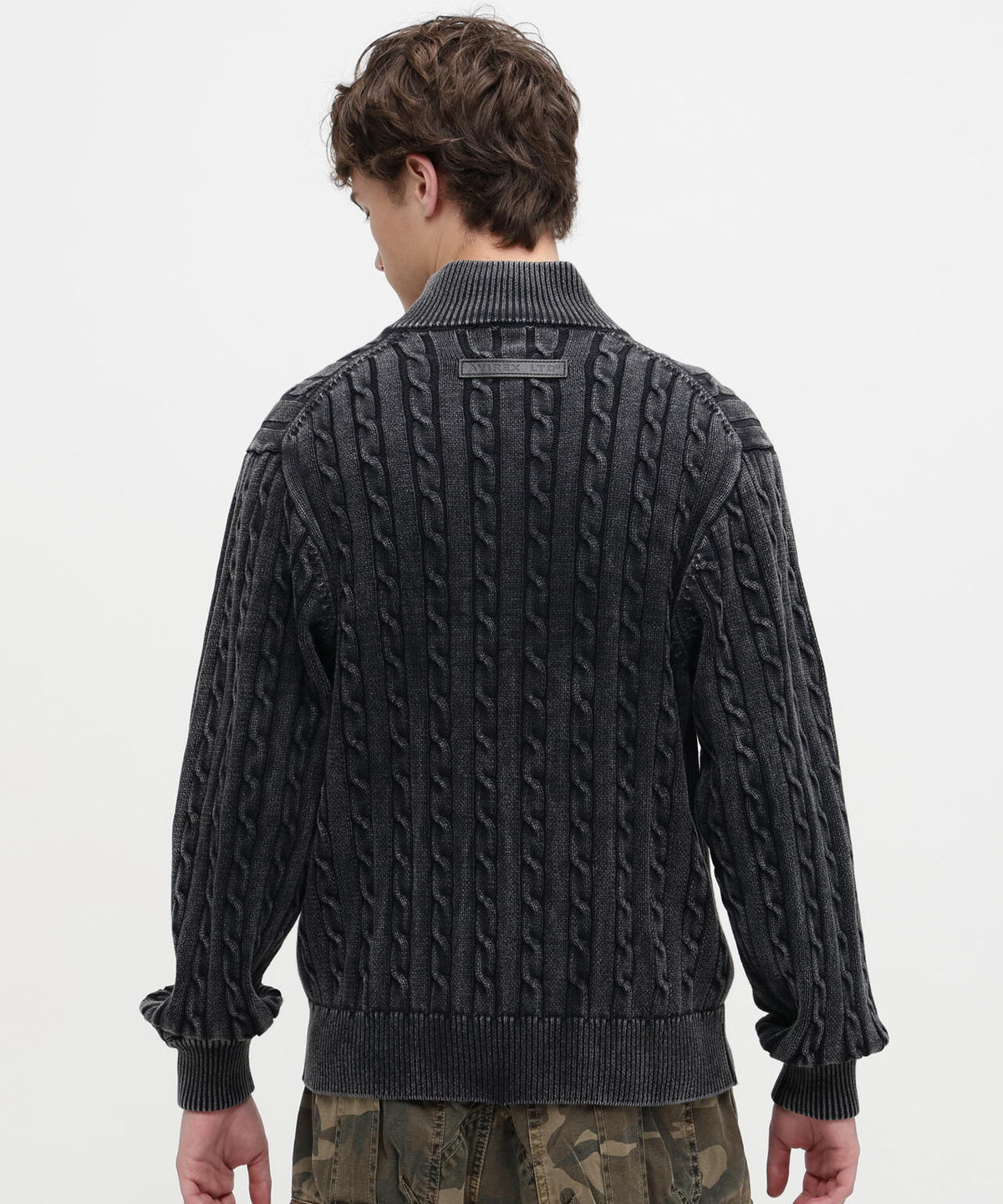 《直営店限定》COTTON ZIP CABLE KNIT