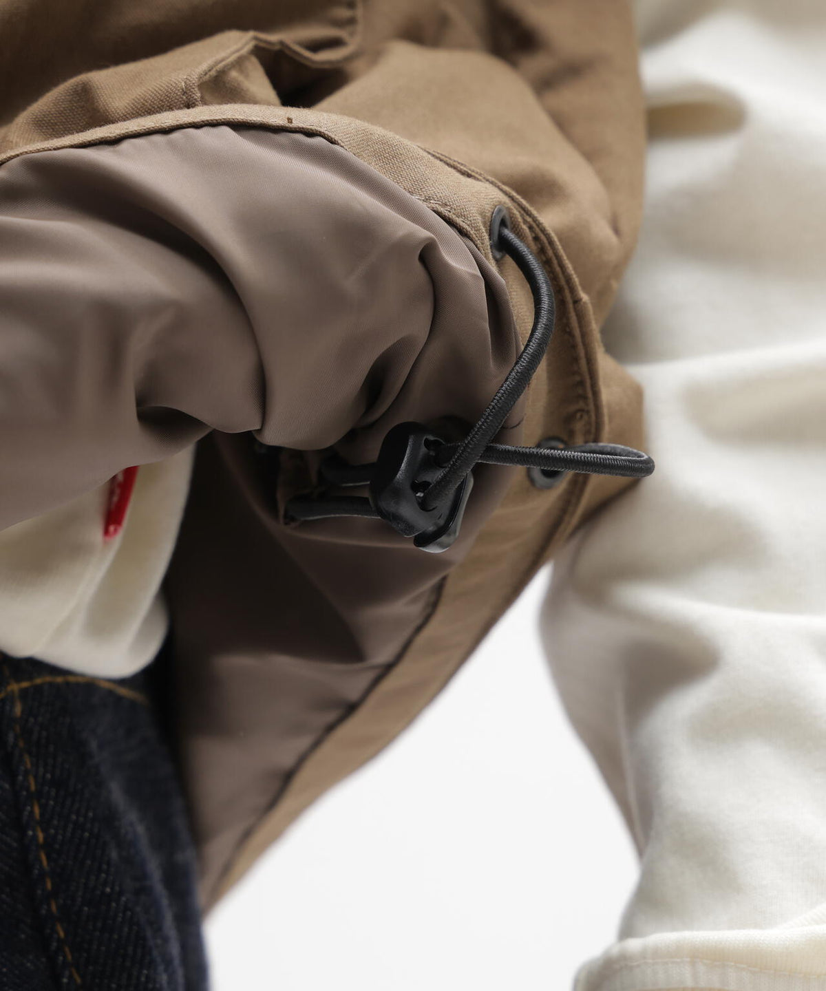 H:178cm C:90cm W:68cm H:94cm 着用サイズ:L