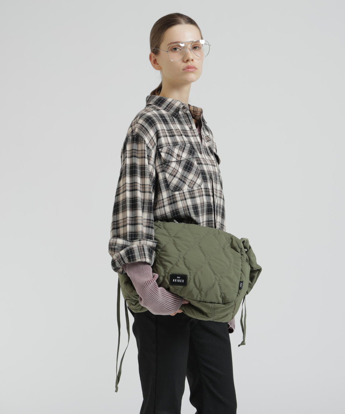 《直営店限定》QUILTING RUCHED SHOULDER STRAP BAG