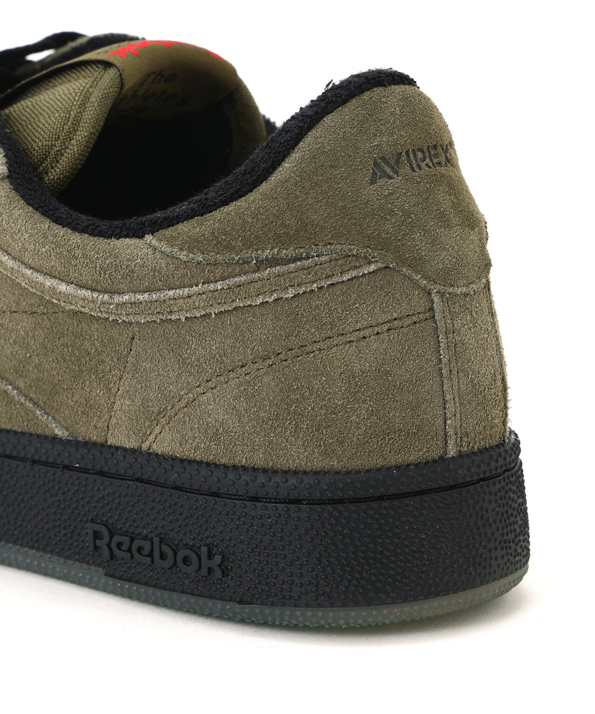 《AVIREX × Reebok》CLUB C ”MODERN SAGE COLLECTION”