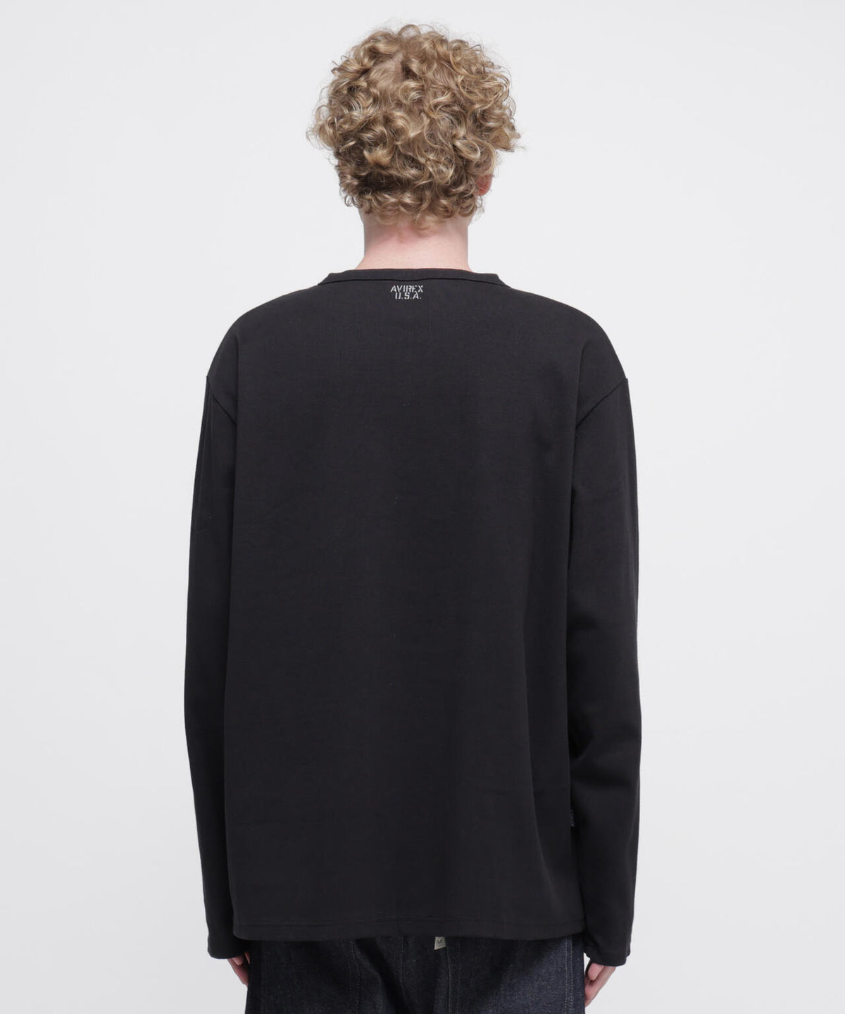 186cm B:92 W:74 H:91 着用サイズ:5XL