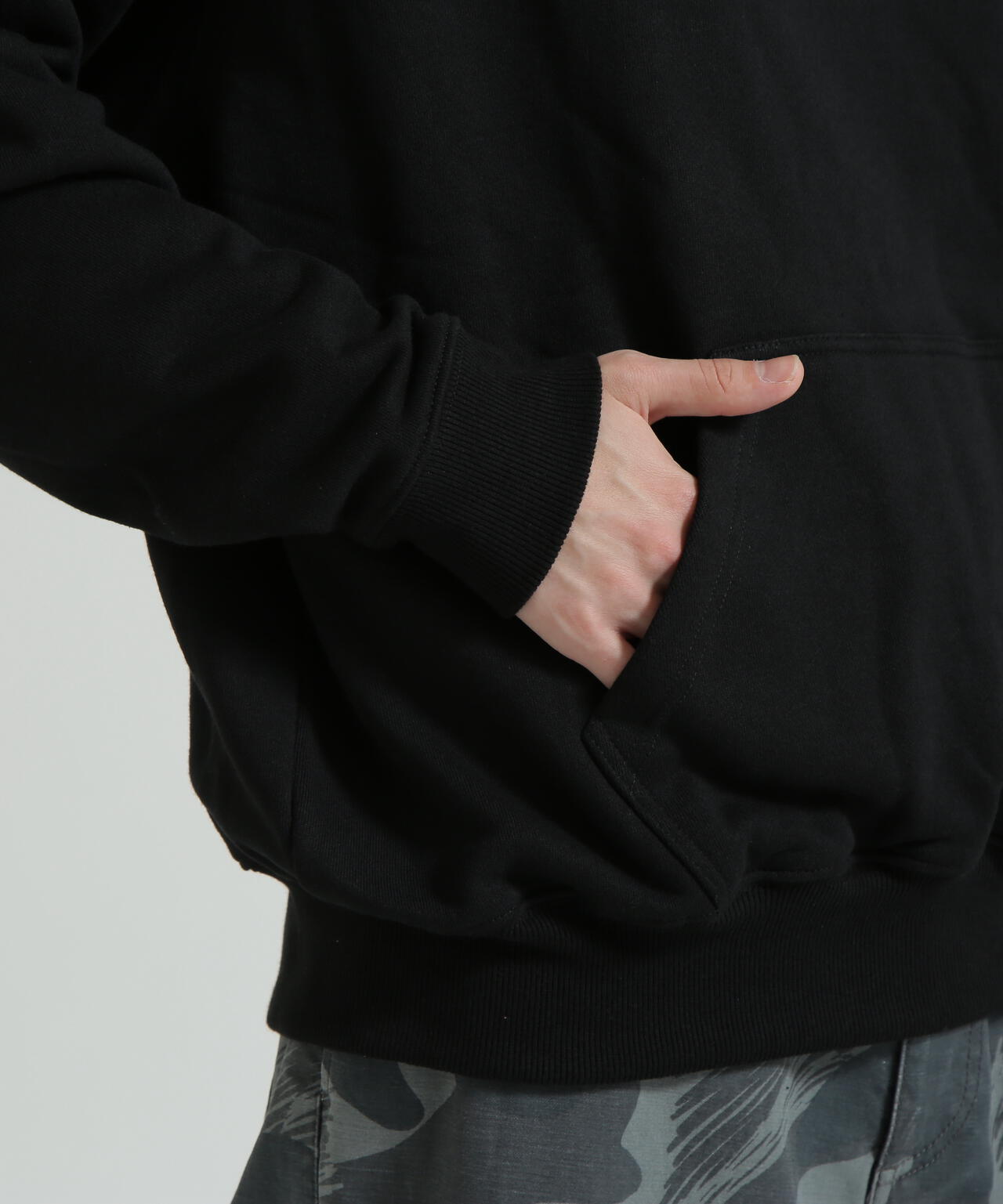 《WEB&DEPOT限定》BLACK SCORPION PULL OVER PARKA