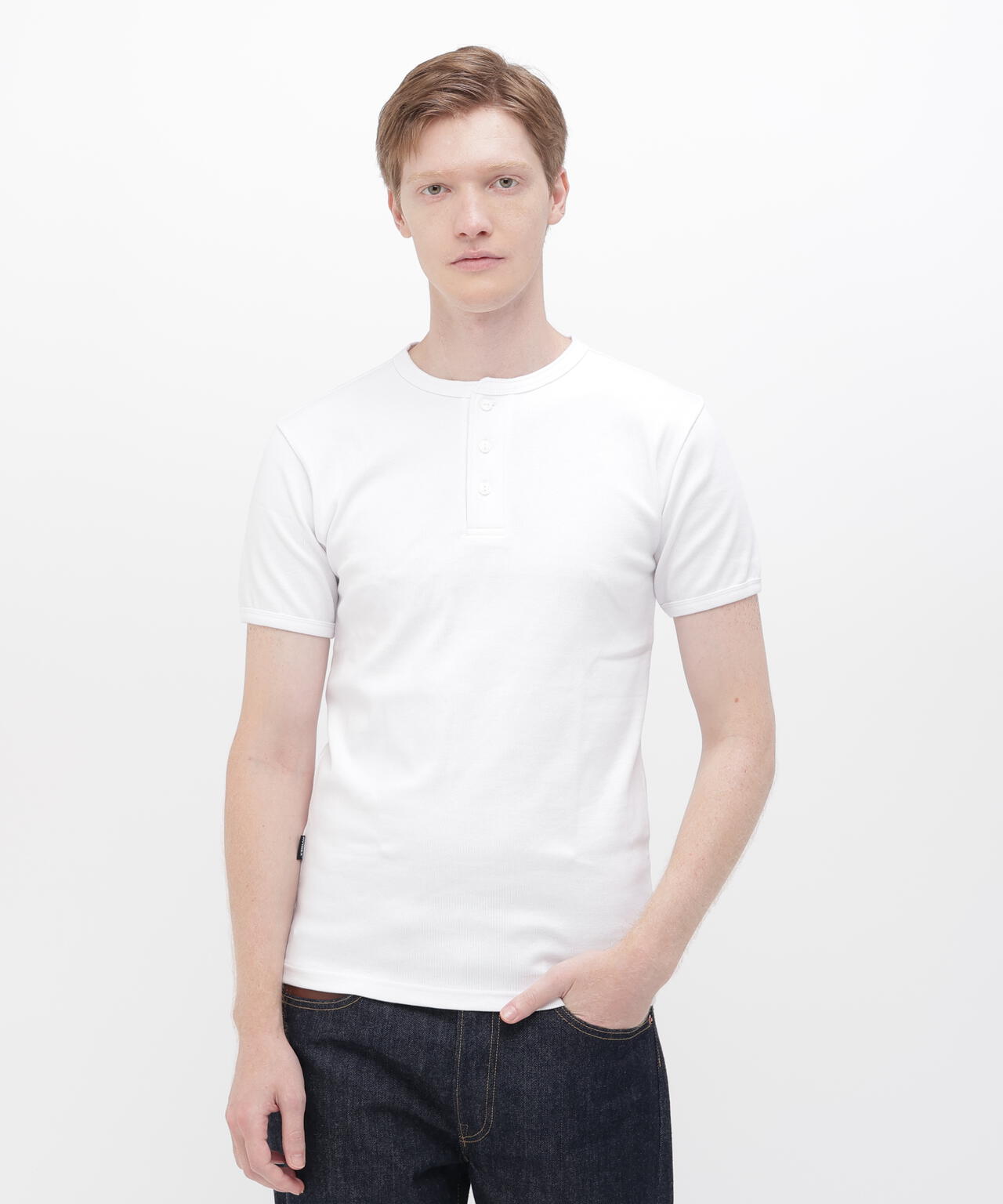 《DAILY/デイリー》MINI WAFFLE HENLEY NECK T-SHIRT