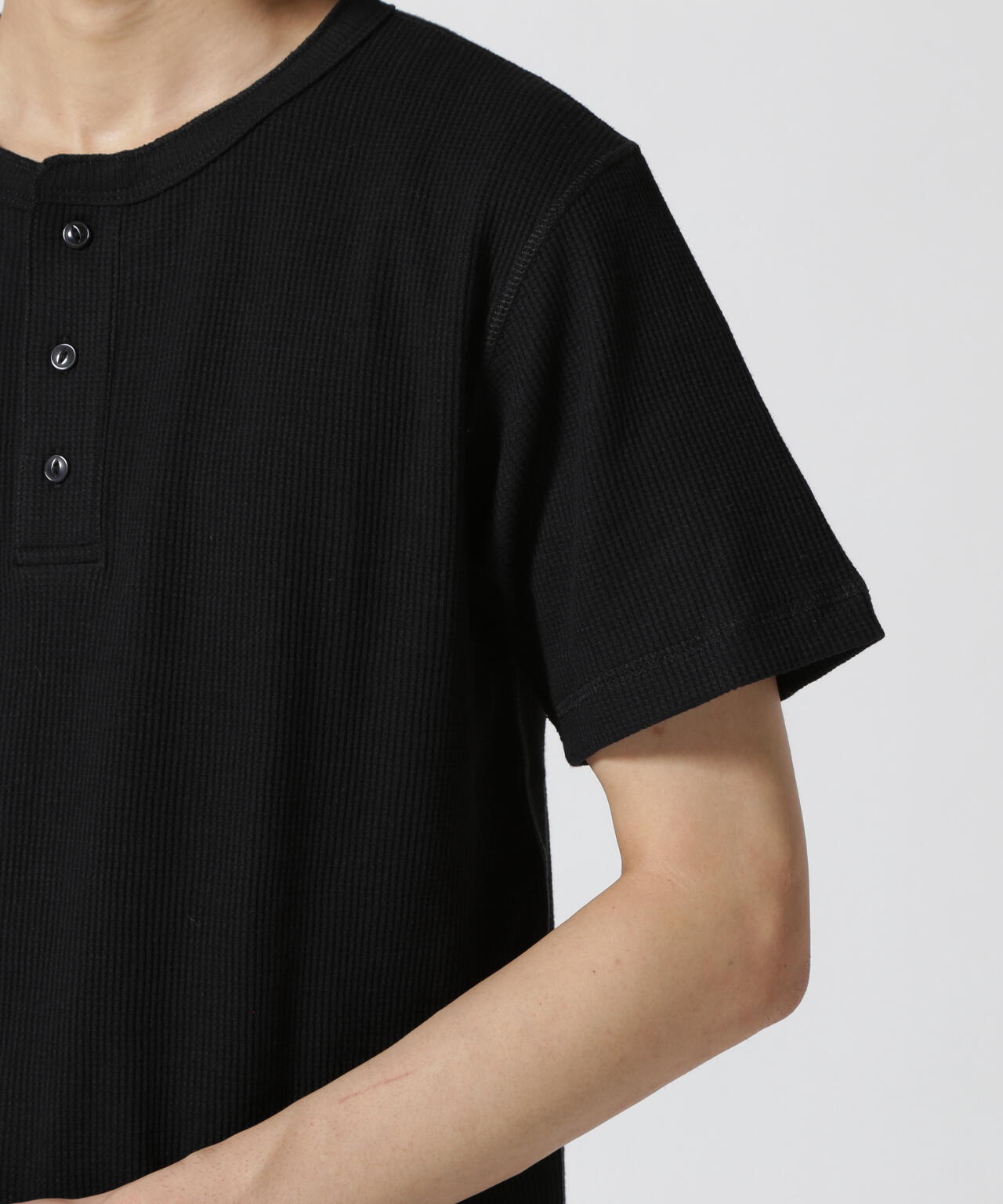 《DAILY/デイリー》THERMAL HENRY NECK T-SHIRT