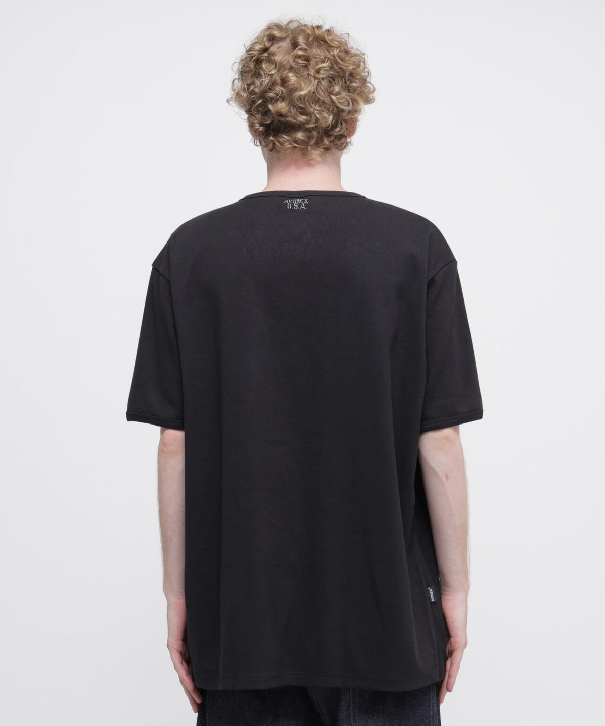 186cm B:92 W:74 H:91 着用サイズ:5XL