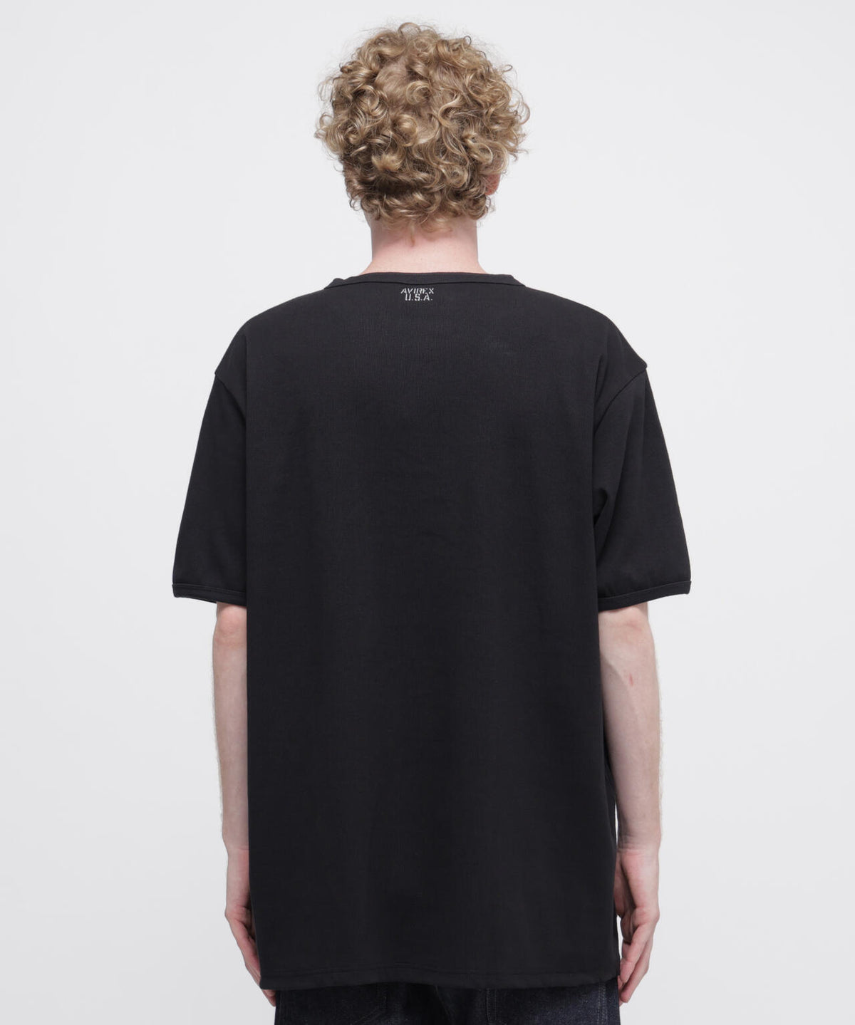 186cm B:92 W:74 H:91 着用サイズ:5XL