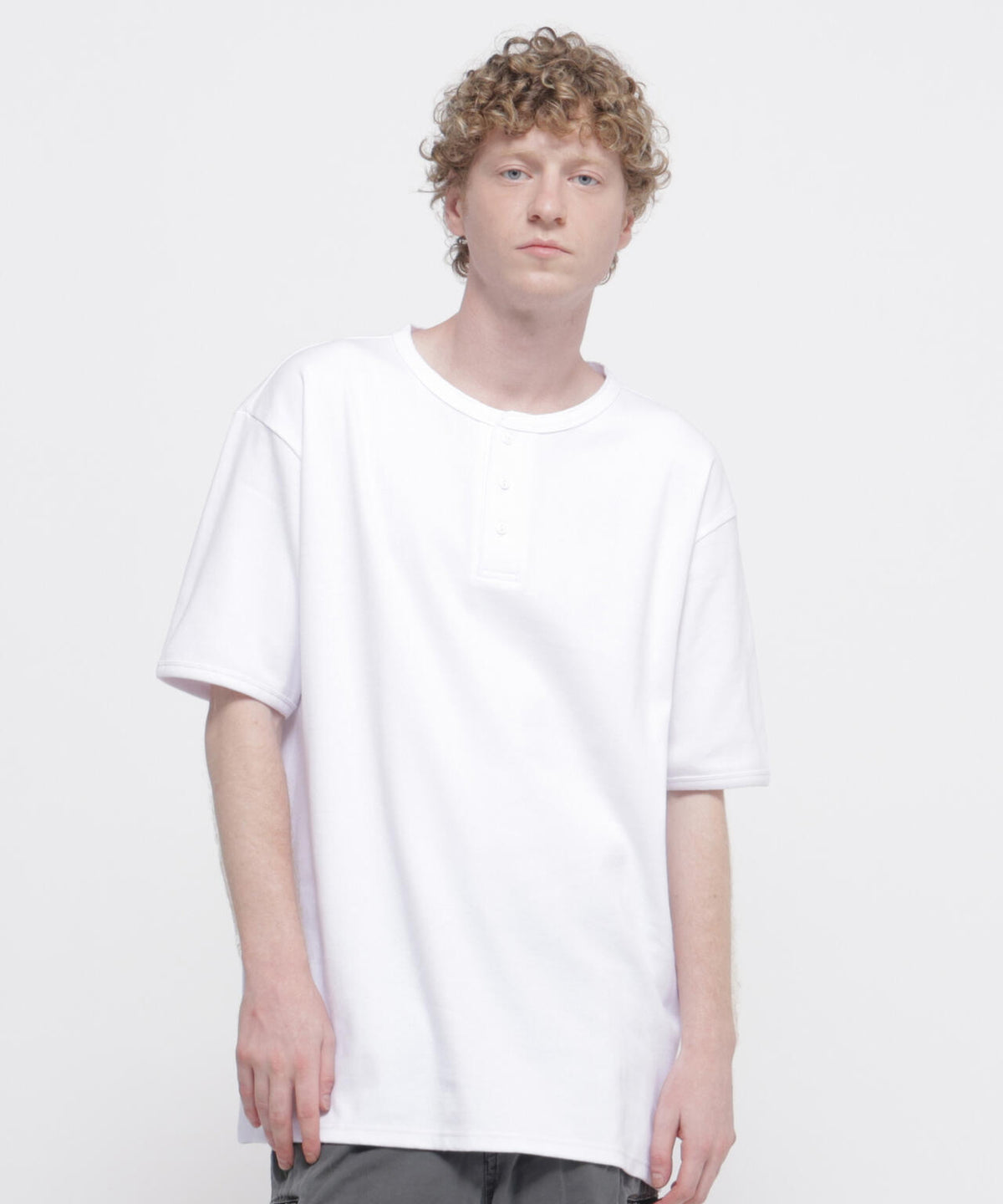 《DAILY/デイリー》BIG SIZE RIB S/S HENLEY NECK T-SHIRT