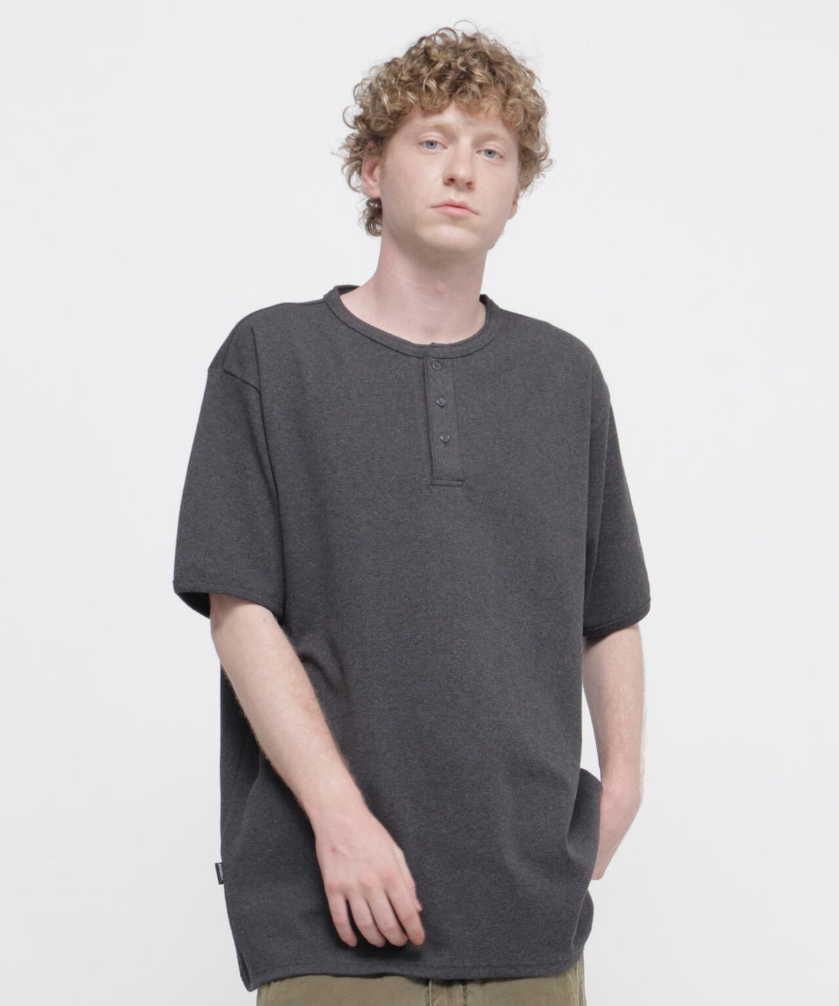 《DAILY/デイリー》BIG SIZE RIB S/S HENLEY NECK T-SHIRT