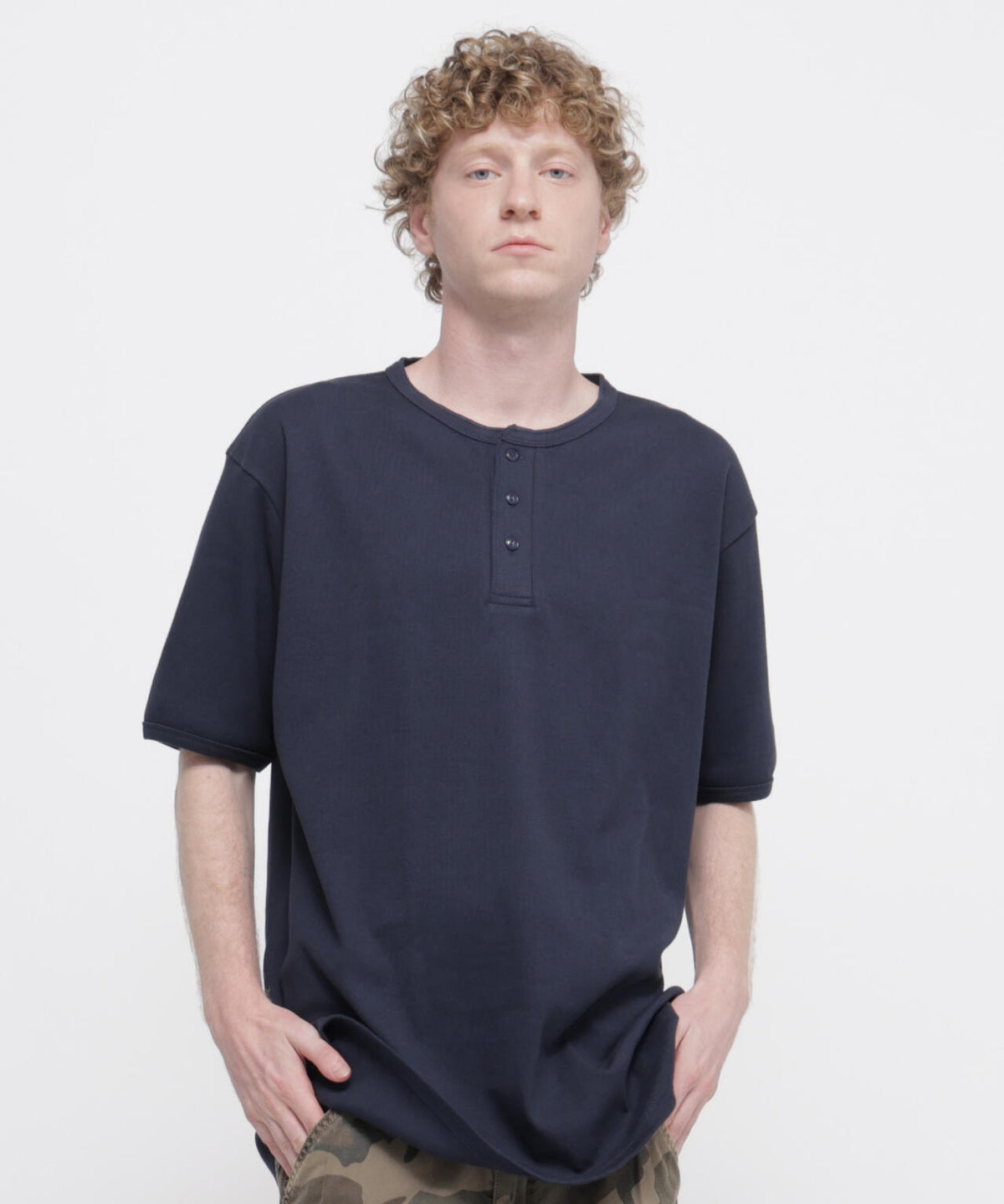 《DAILY/デイリー》BIG SIZE RIB S/S HENLEY NECK T-SHIRT