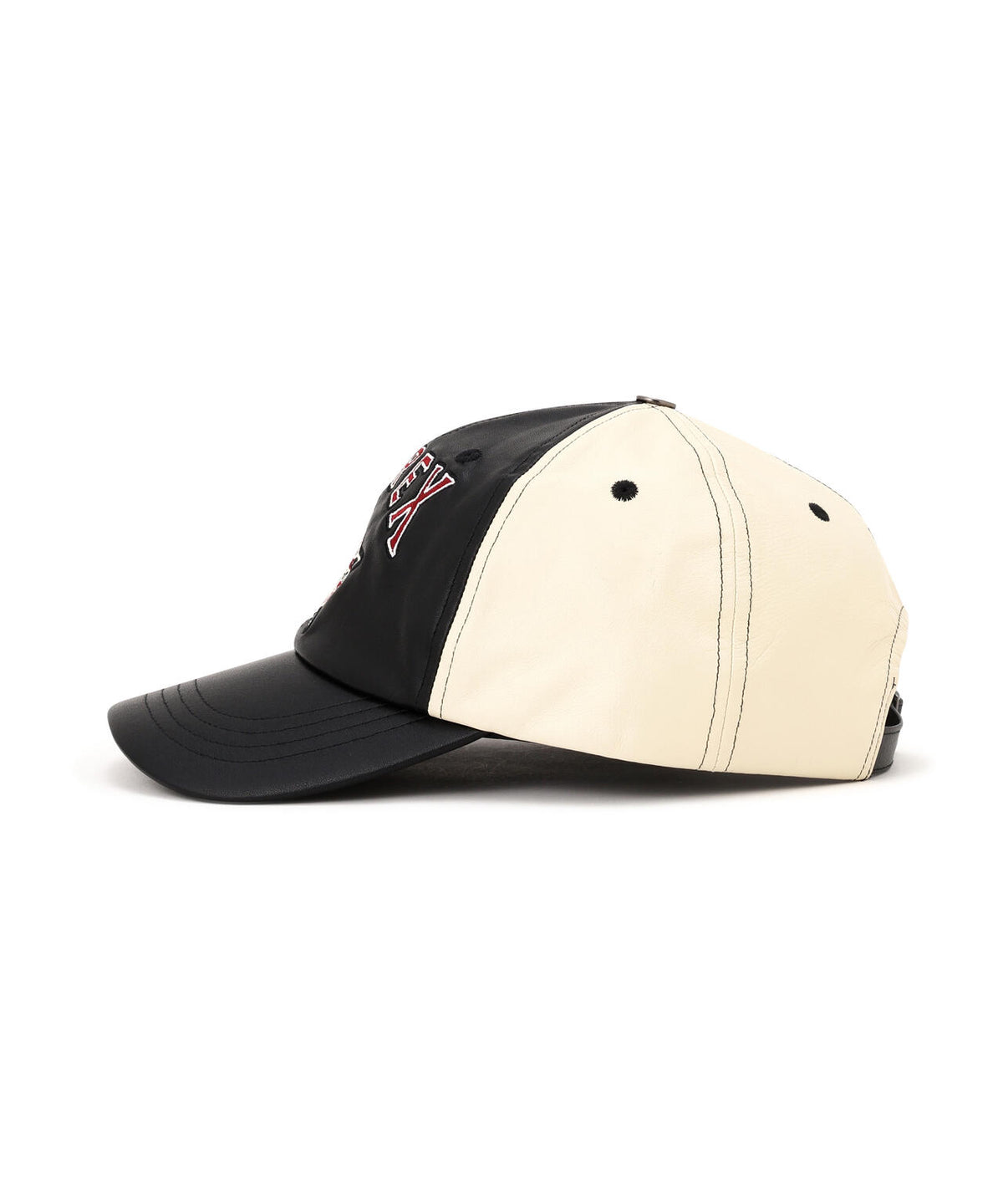 VARSITY LEATHER CAP ”WILD BEAR”