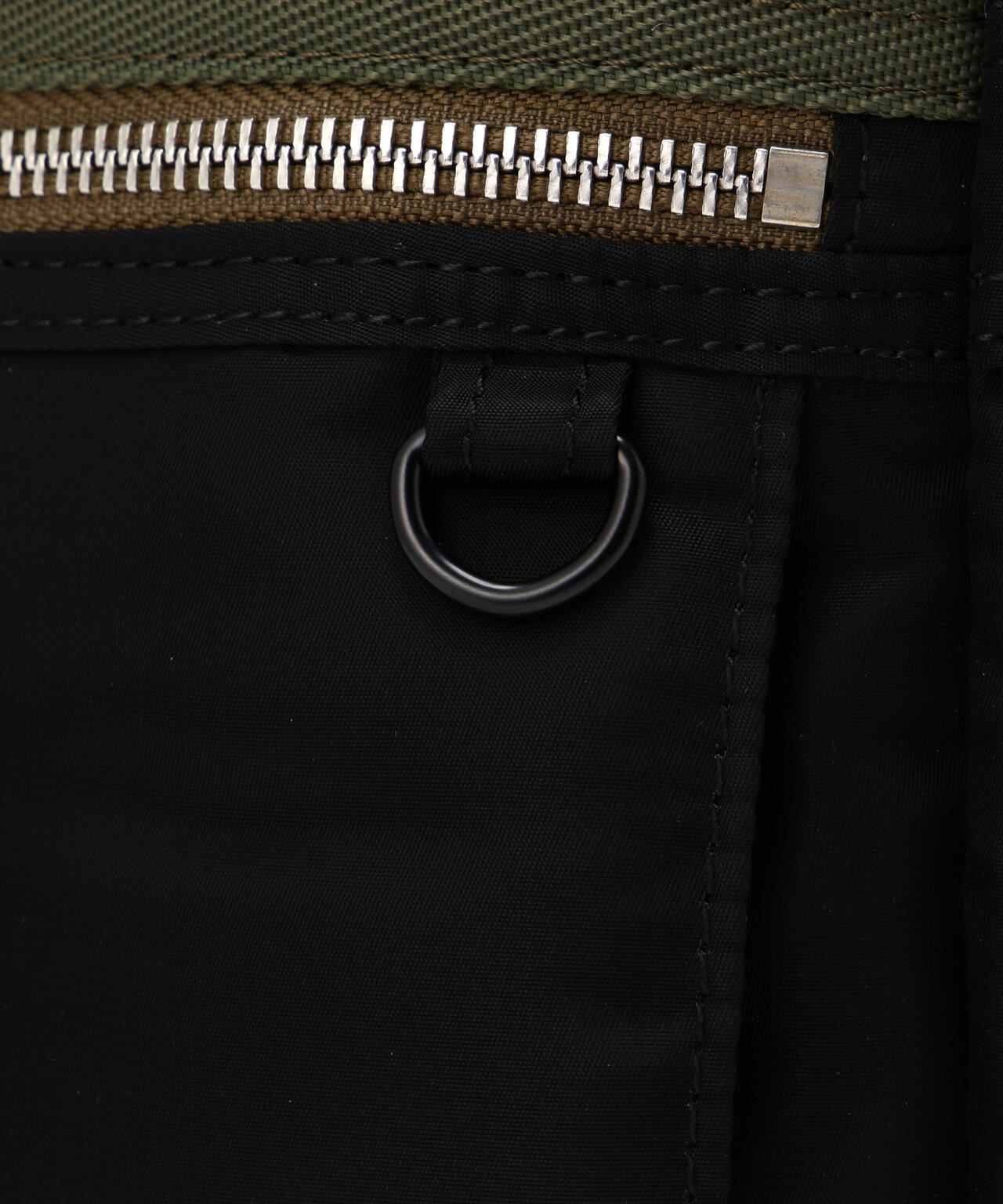 FLIGHT NYLON ”VERTICAL SHOULDER BAG”