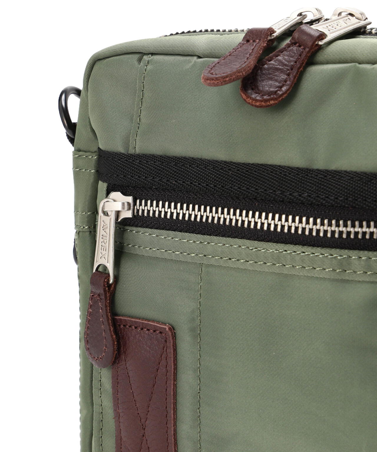 FLIGHT NYLON ”VERTICAL SHOULDER BAG”
