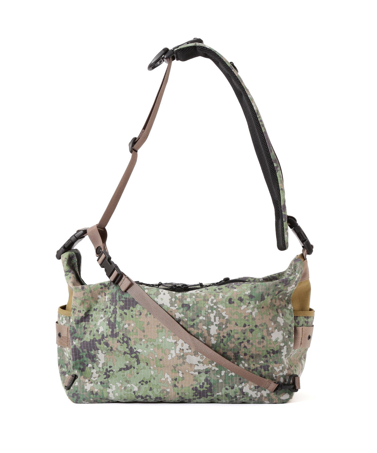 《直営店限定》REFLECT RIP BOAT SHAPED SHOULDER BAG