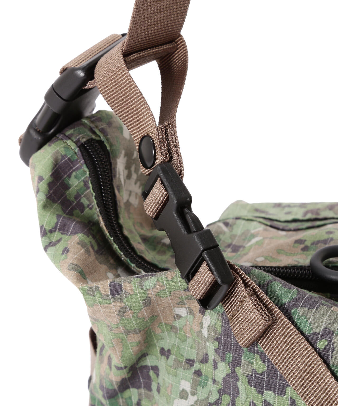 《直営店限定》REFLECT RIP BOAT SHAPED SHOULDER BAG