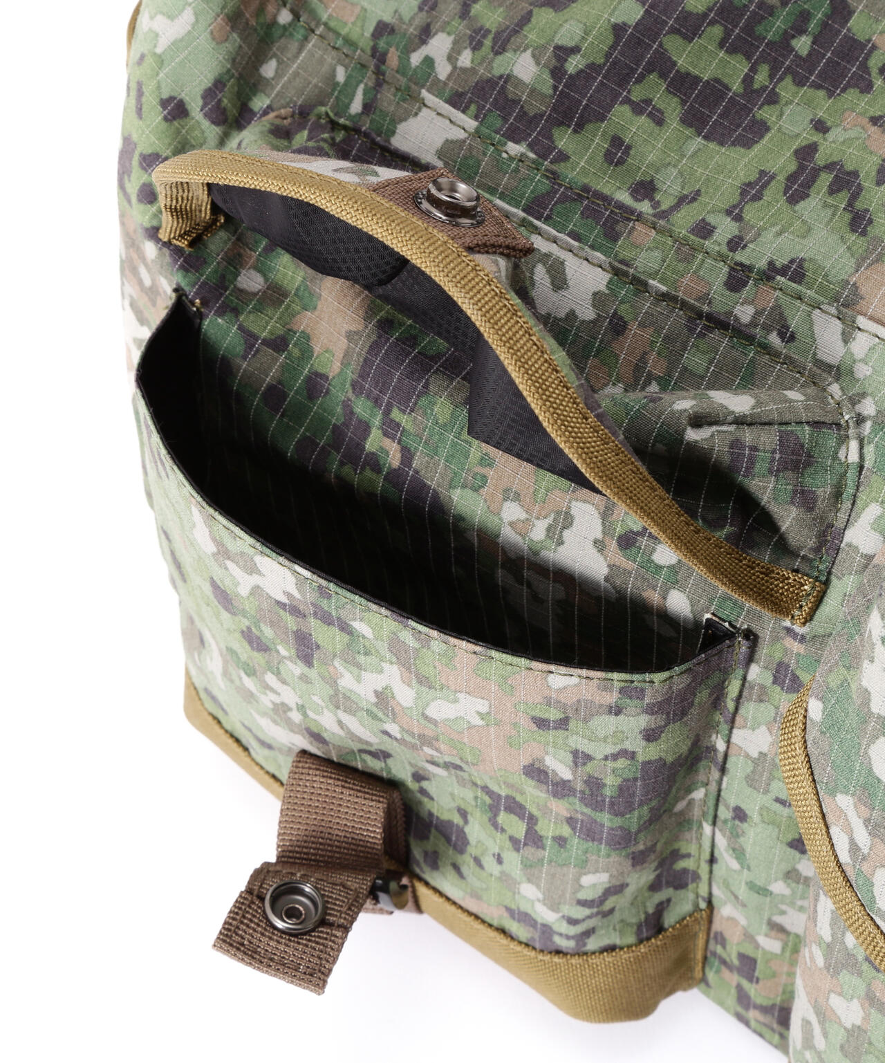 《直営店限定》REFLECT RIP BOAT SHAPED SHOULDER BAG
