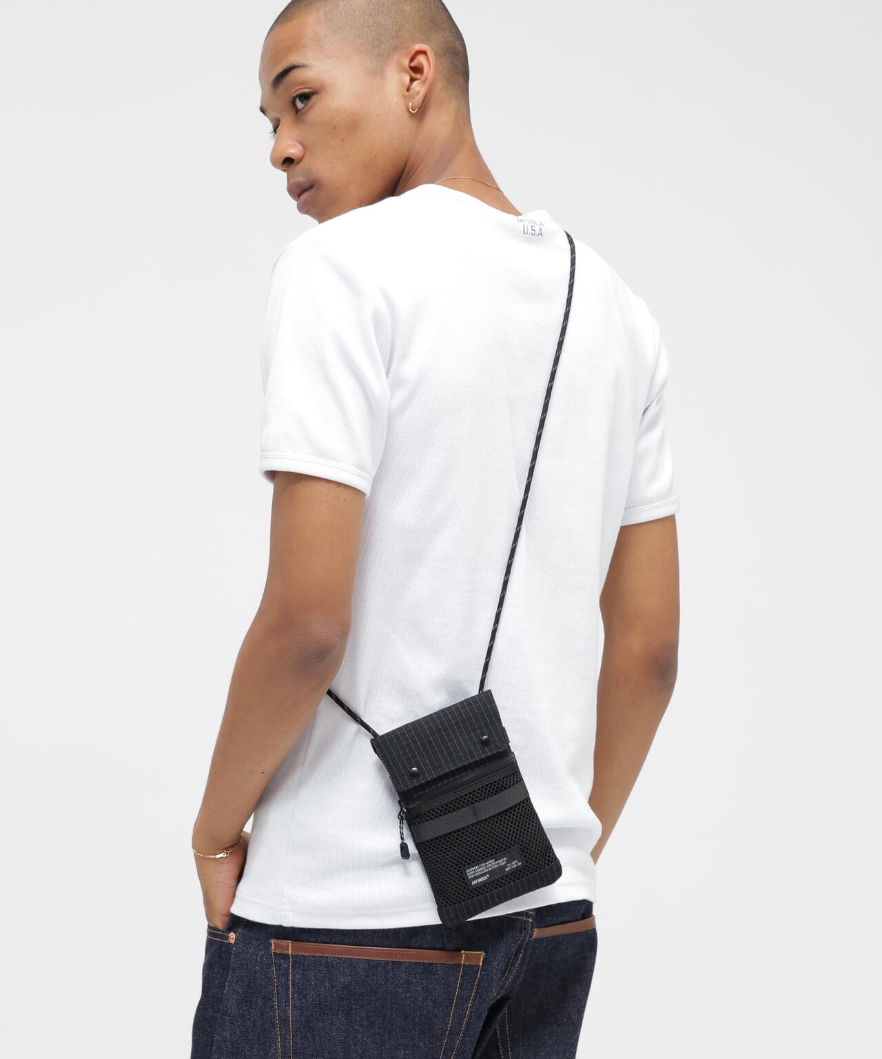 《直営店限定》REFLECT RIP VERTICAL POCHETTE