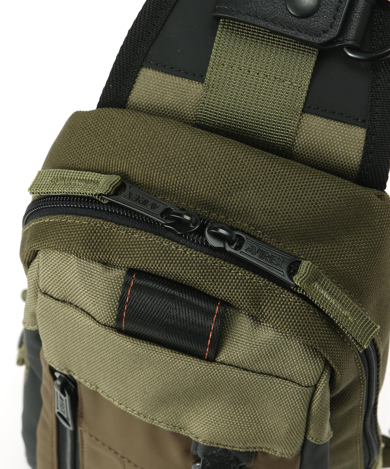 REGLESS ONE SHOULDER BAG