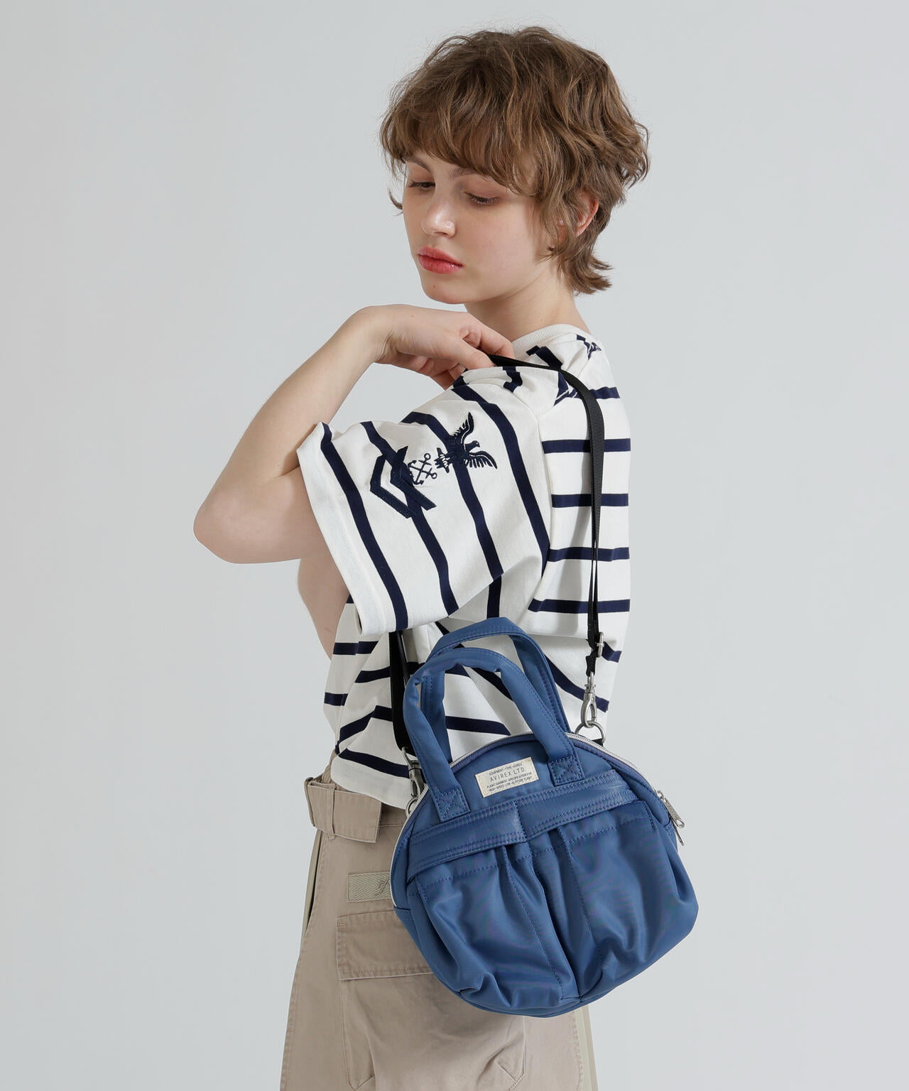 《直営店限定》CIRCLE NYLON BAG
