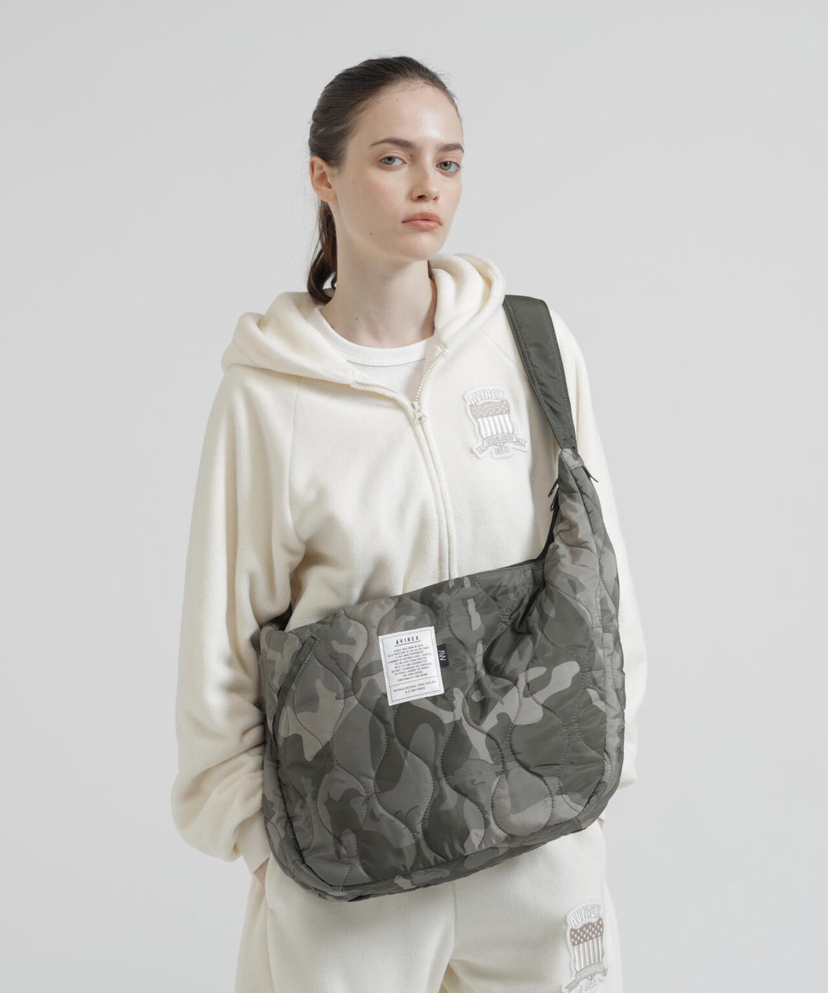 BONDING QUILTING SHOULDER BAG