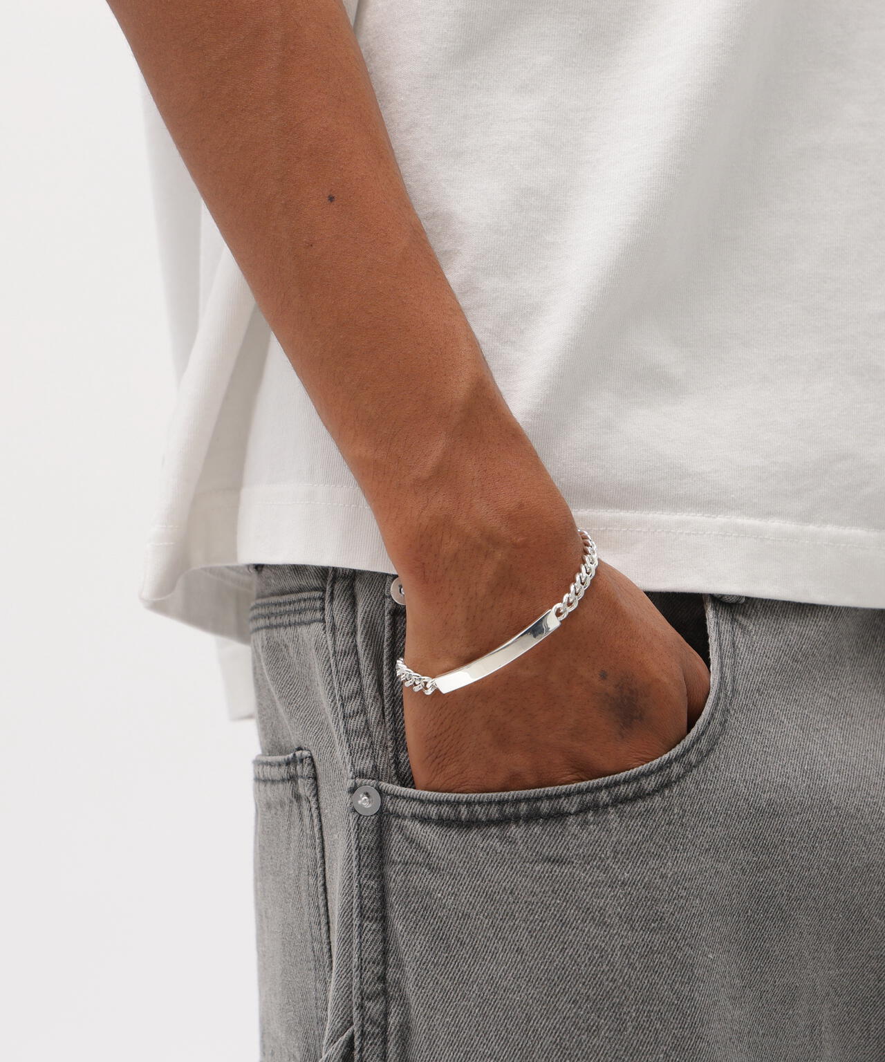 《AVIREX by J.H.M CO.,LTD.》ID BRACELET NARROW
