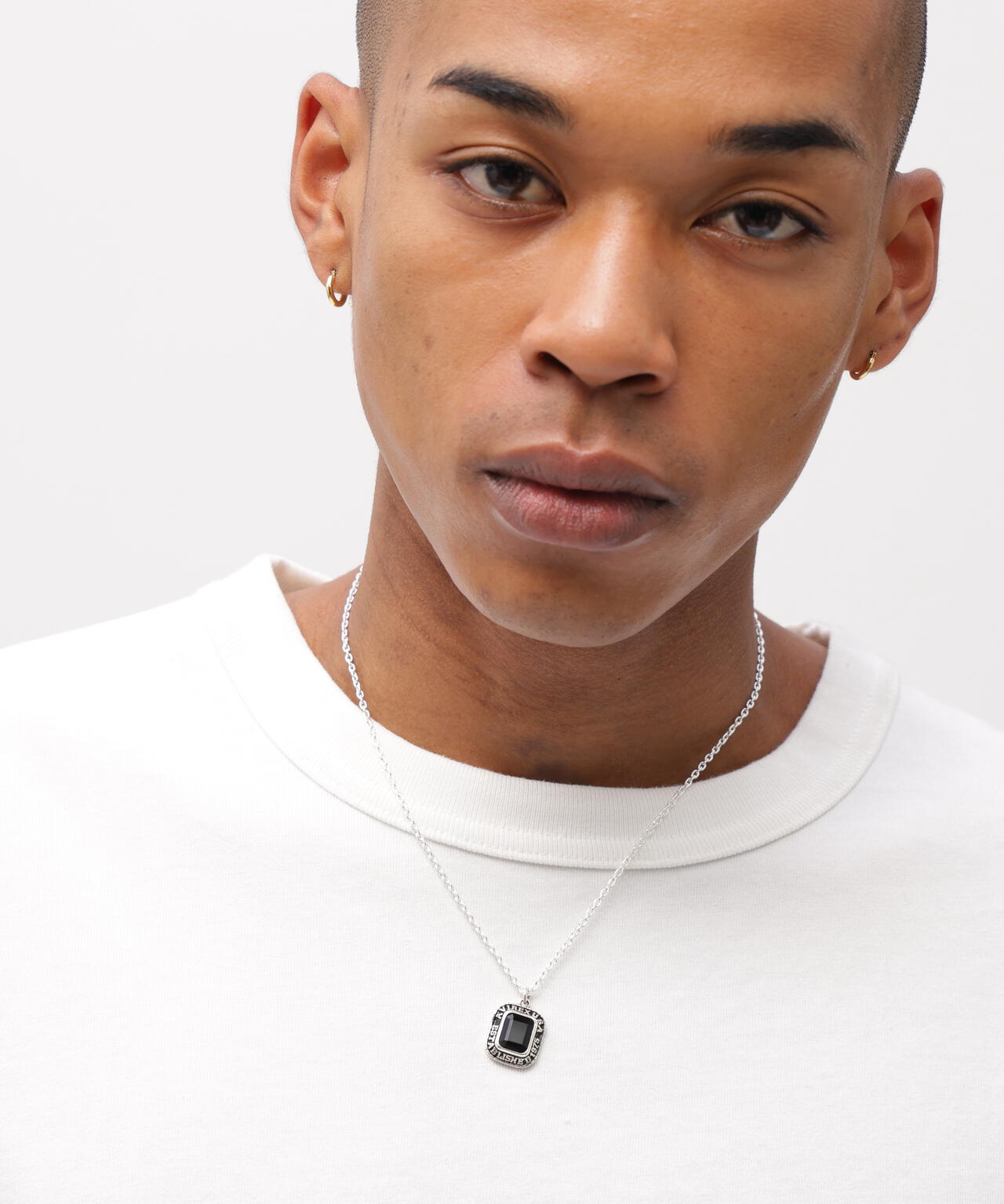 《AVIREX by J.H.M CO.,LTD.》STERLING SILVER COLLEGE NECKLACE ONYX ”USAF”