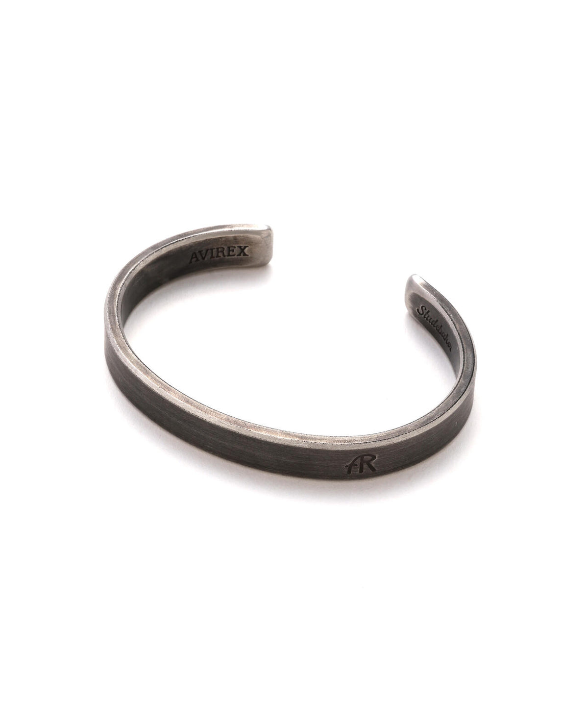《AVIREX × STUDEBAKER METALS》THOMPSON CUFF BANGLE AR ”STAINLESS PATINA”
