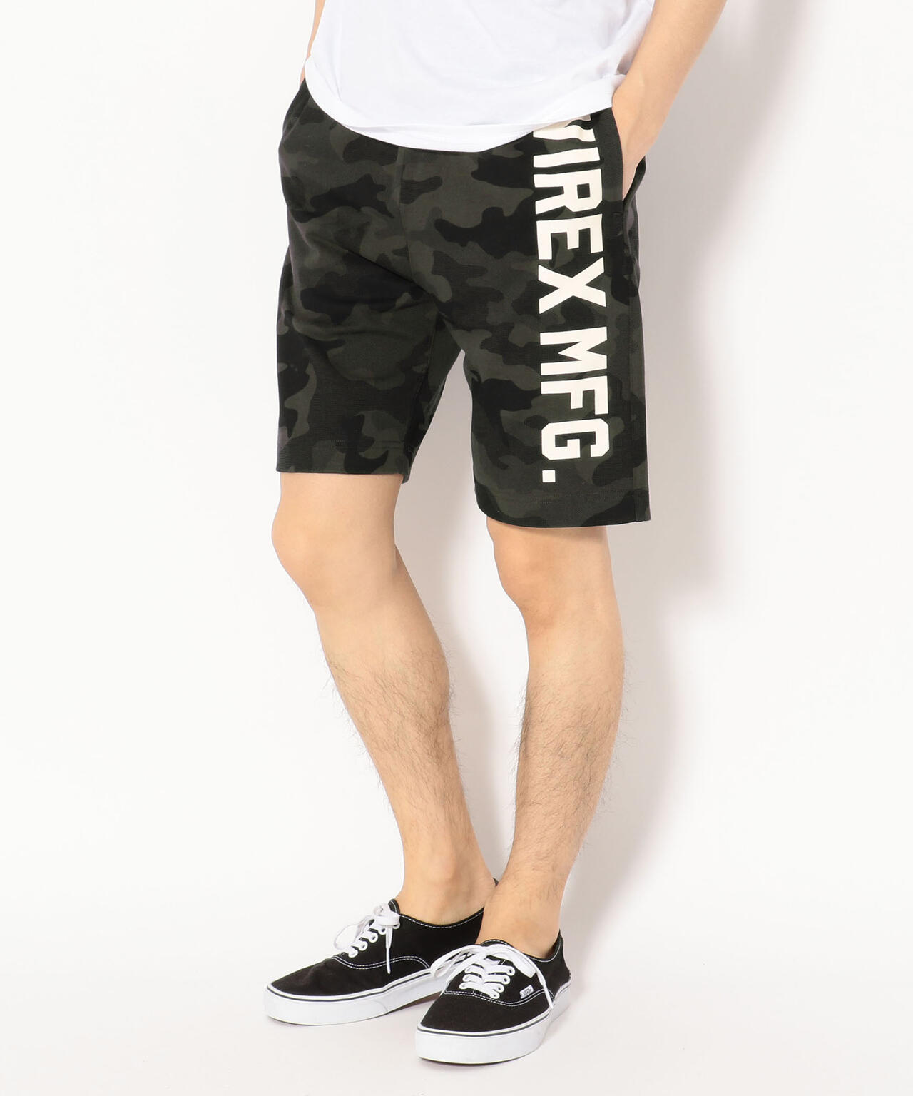 《WEB&DEPOT限定》VERTICAL LOGO SHORT PANTS / 縦ロゴ ショーツ AVIREX/