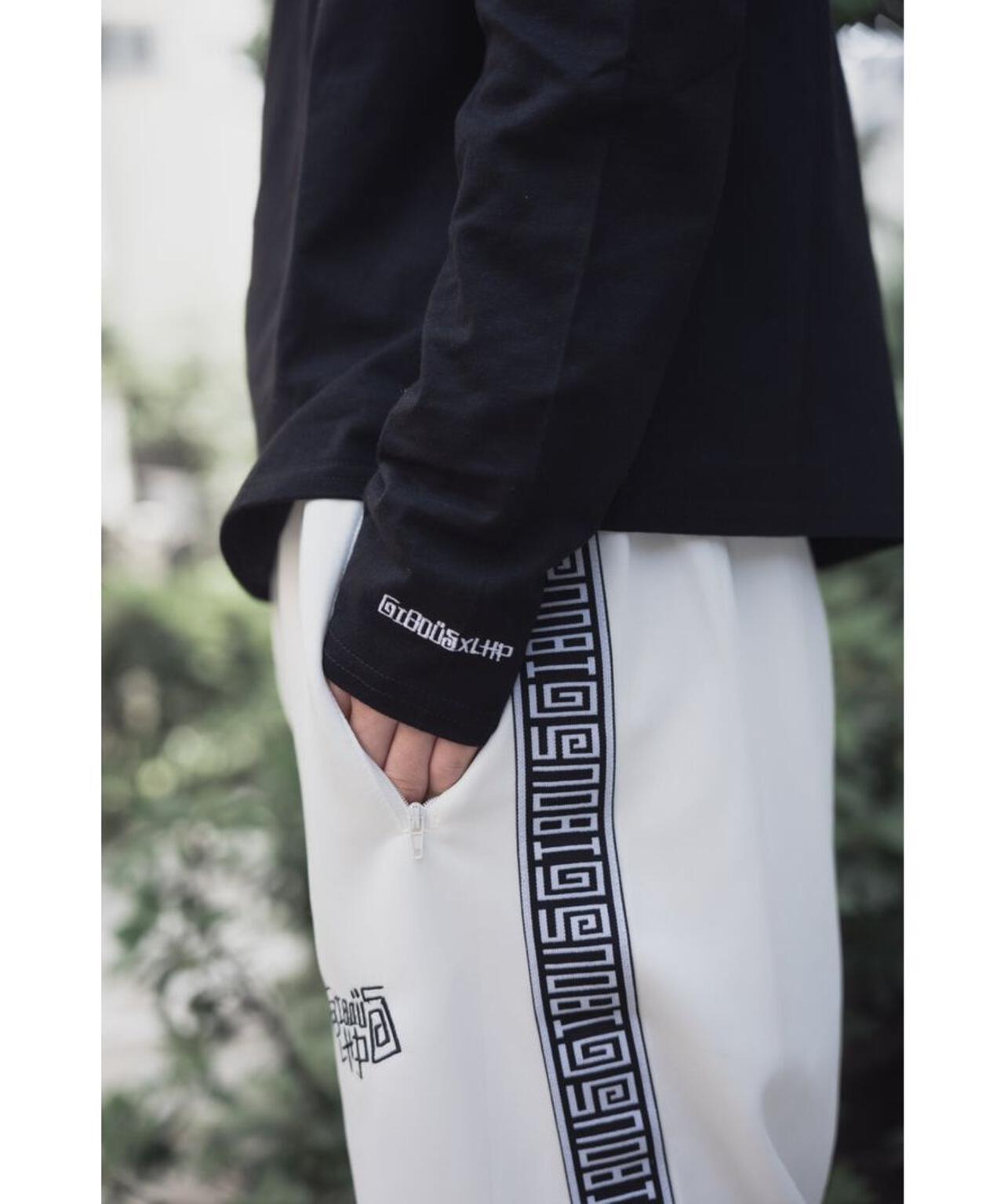 7d962acf-2bb6-56c3-abf1-b2c4c1271194_Image