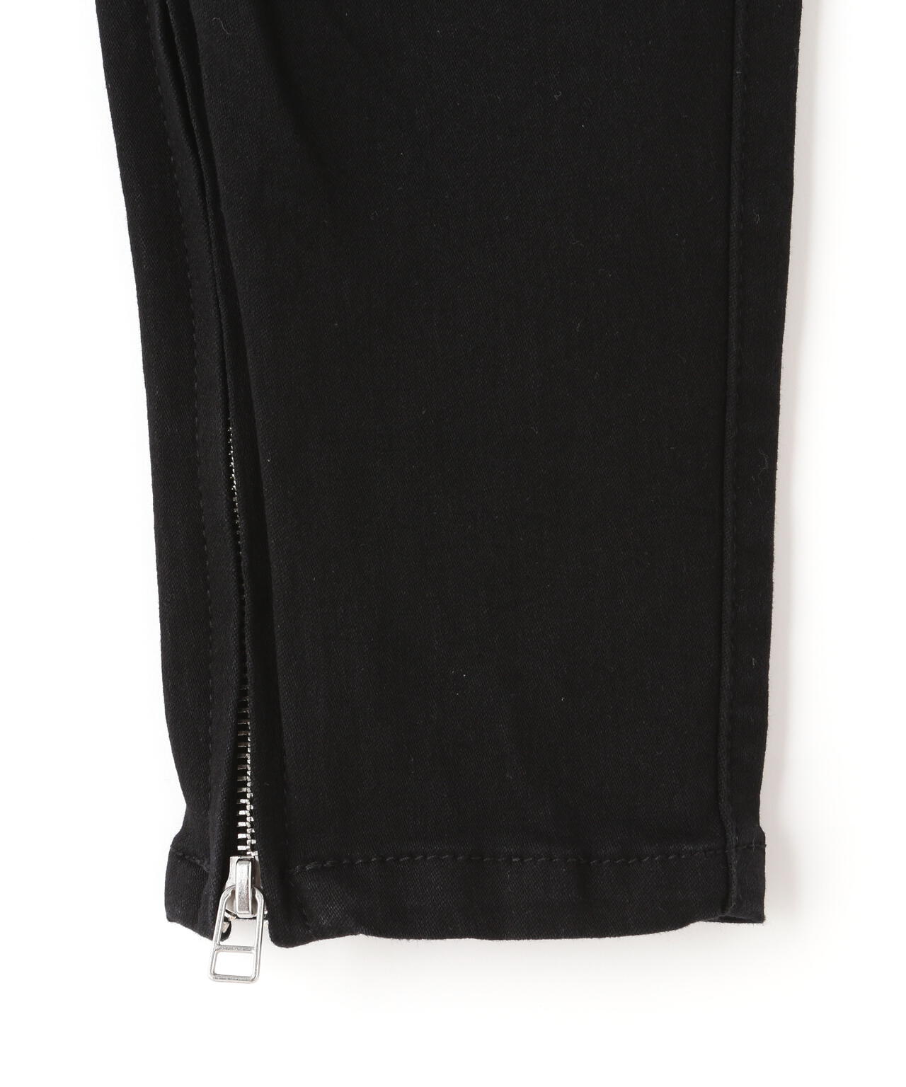 26e42404-a73c-5181-a378-fe6932f47049_Image