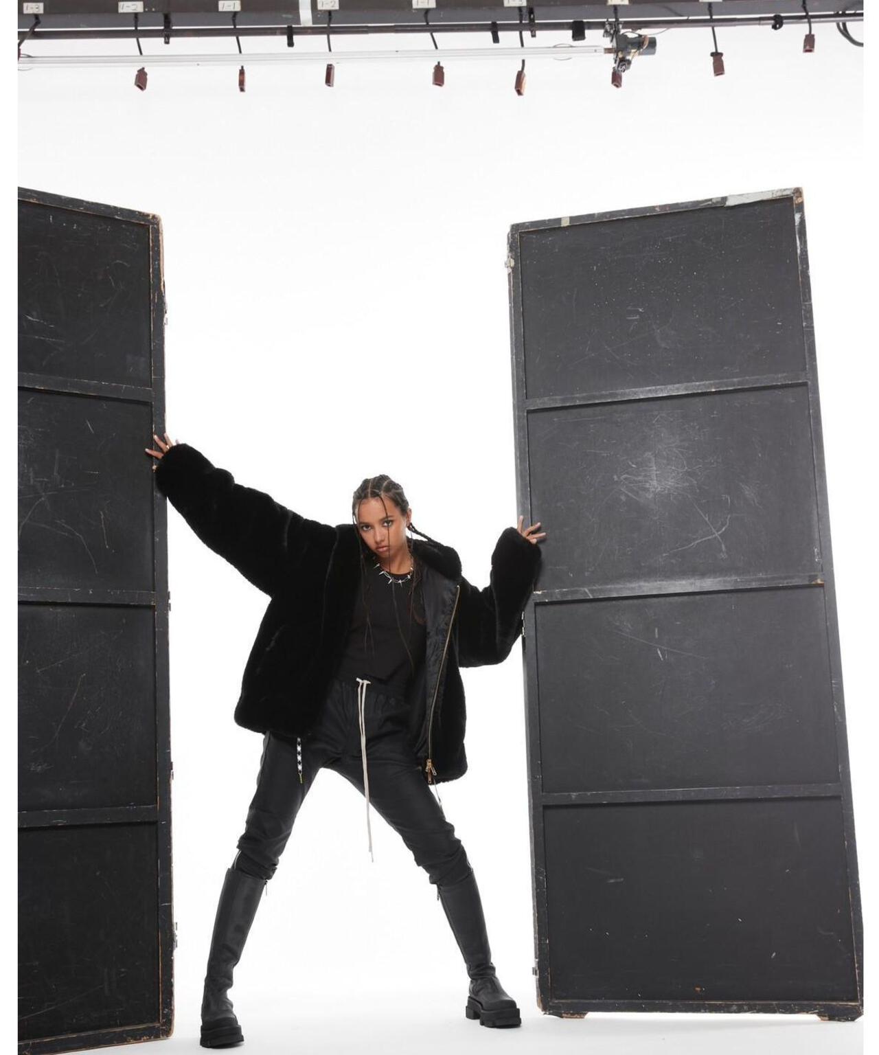 c04febfd-c842-54ef-b879-99338fb82341_Image