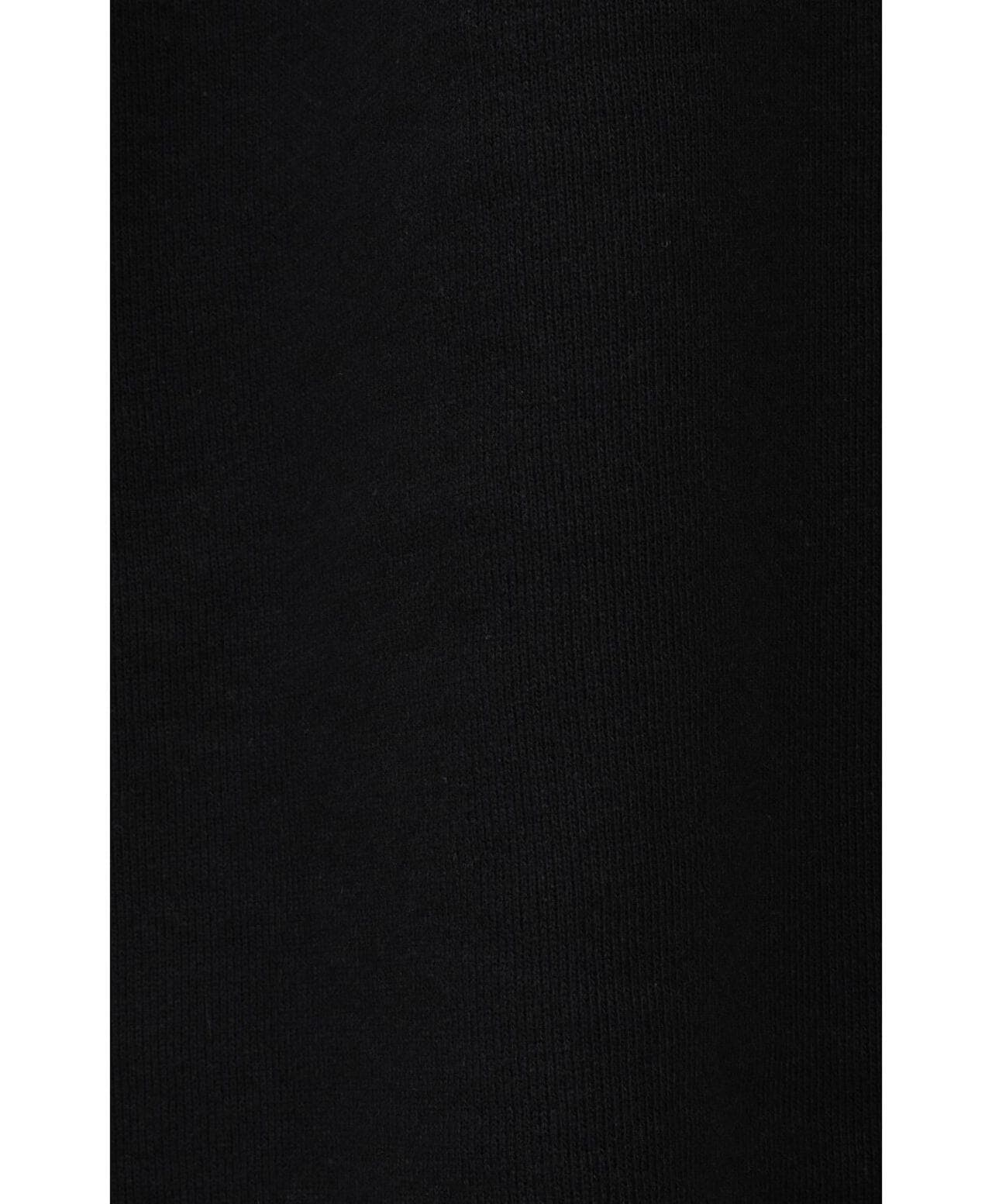 e930e2ff-9f5d-5712-a0f2-2c7771242a6d_Image