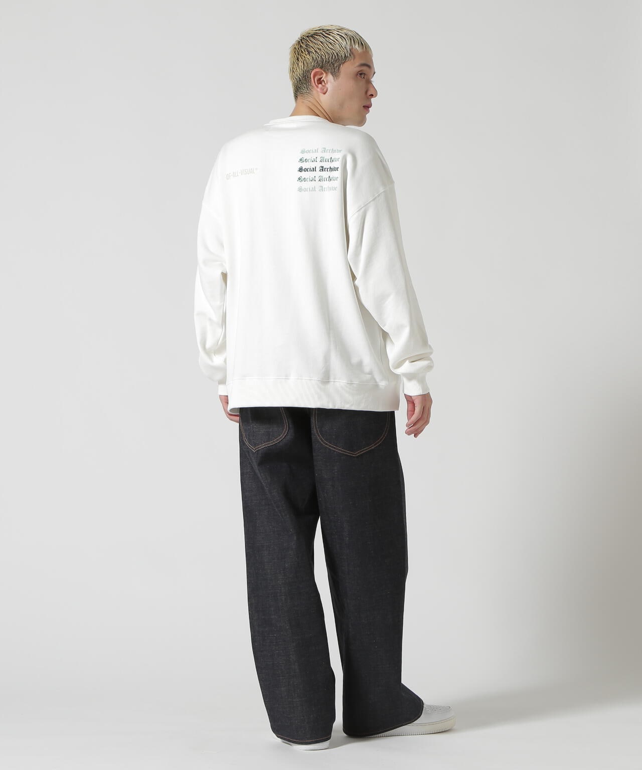 eef2b7f7-fad2-545e-b588-8818a1bd74d6_Image