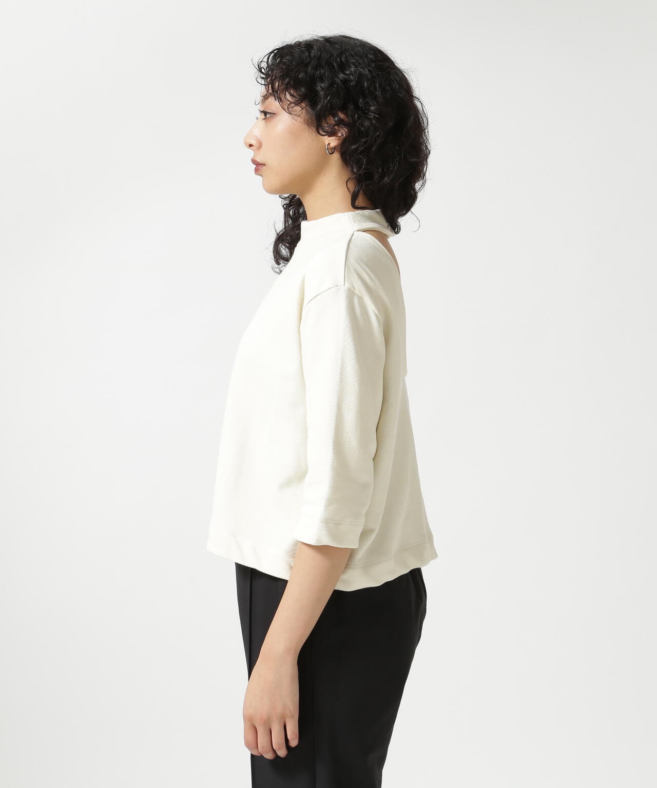 MANOF/マノフ/BACK OPEN CUT TOPS